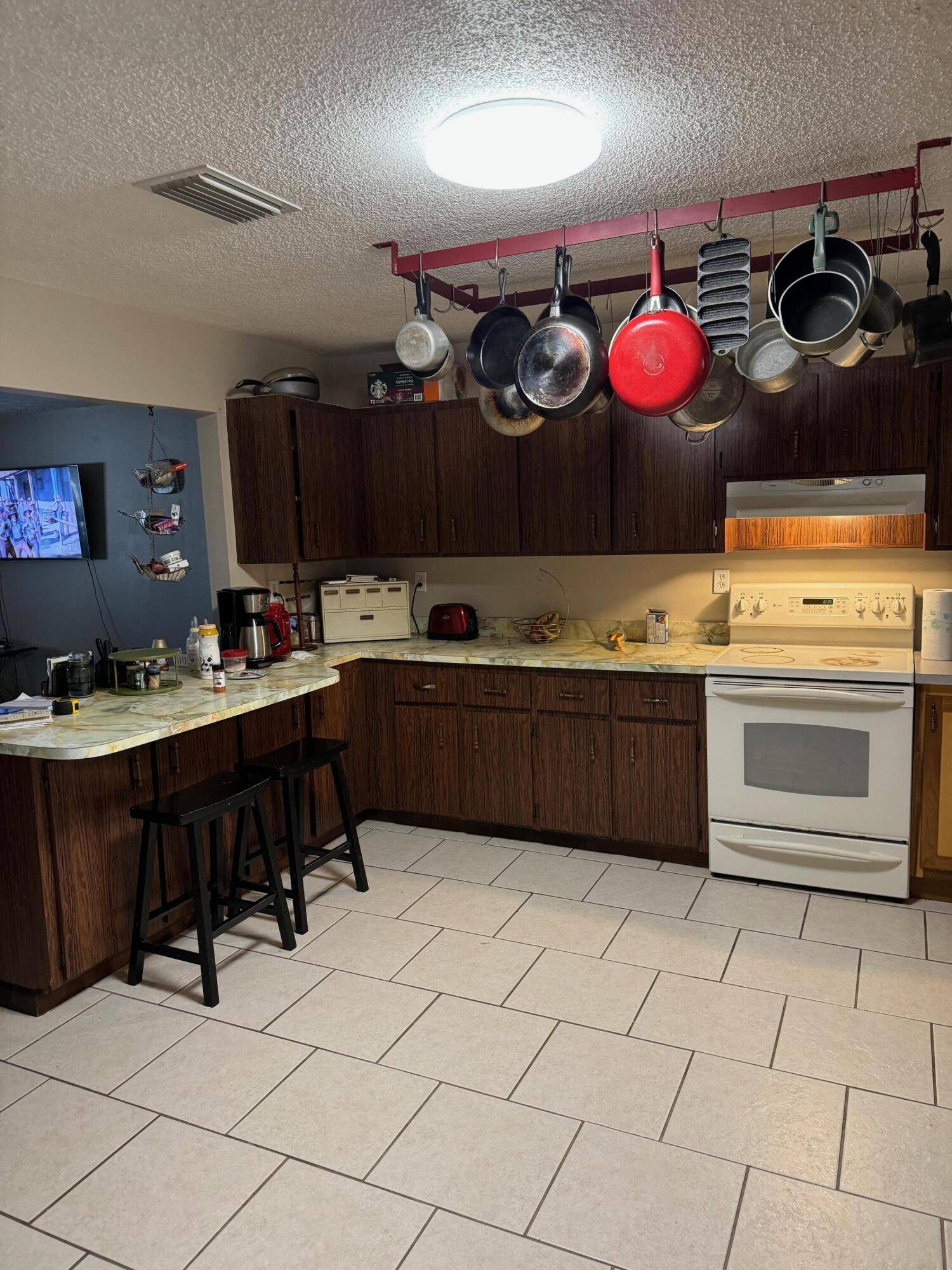Fort Pierce, FL 34946,5287 N Old Dixie Highway