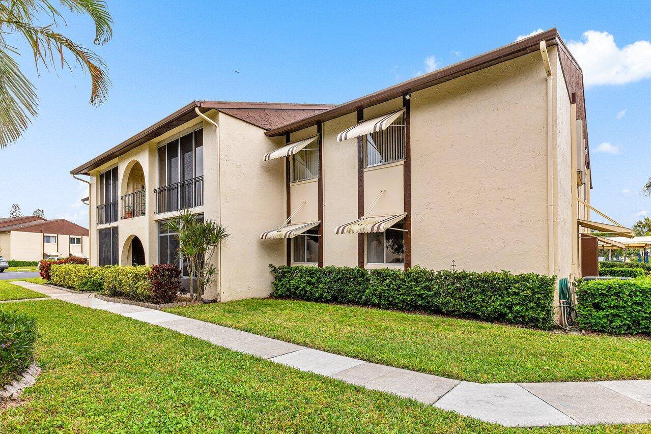 Greenacres, FL 33463,3492 La Mar CT B-1