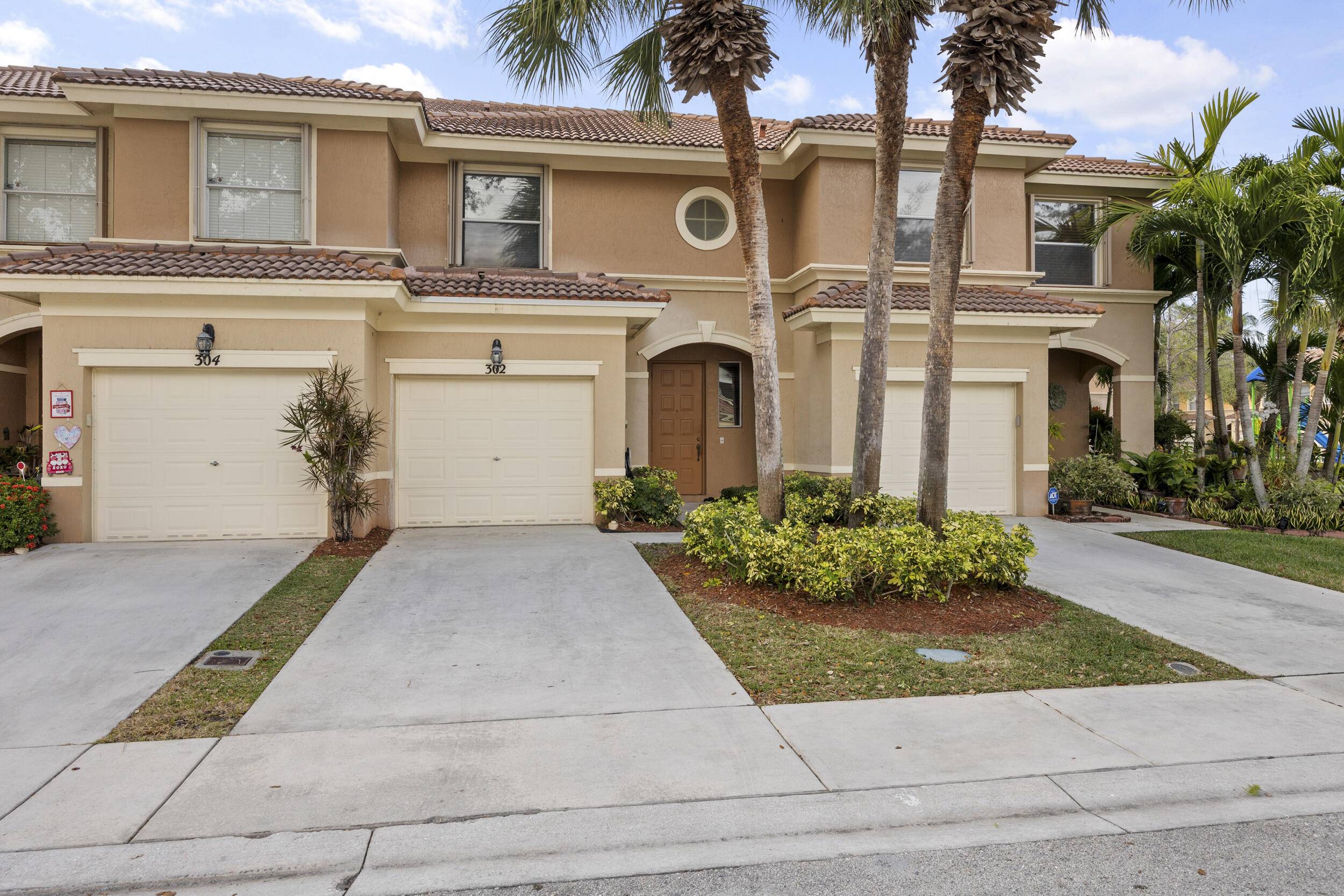 Royal Palm Beach, FL 33411,302 River Bluff LN