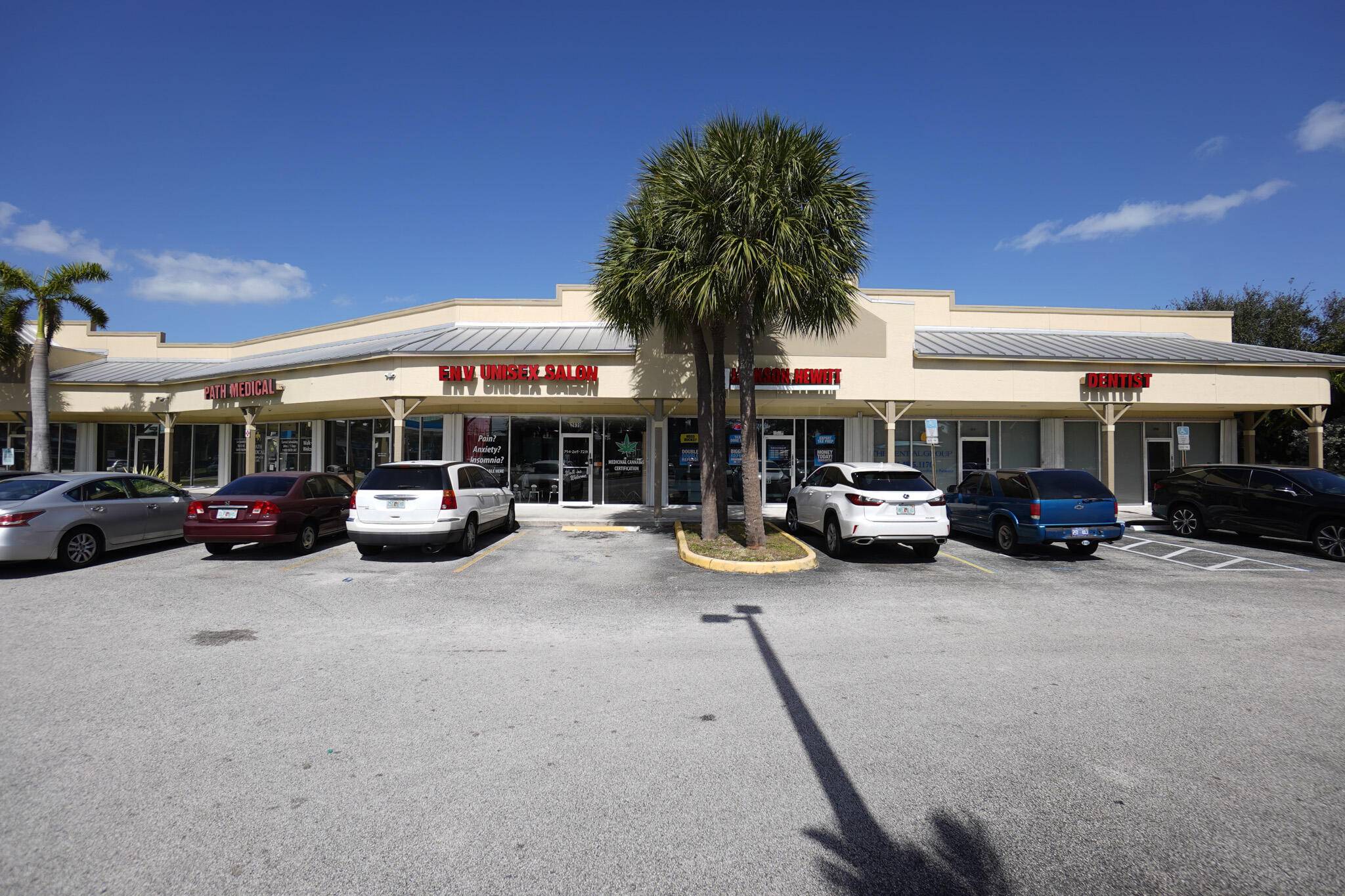 Oakland Park, FL 33309,2609-2659 W Oakland Park BLVD