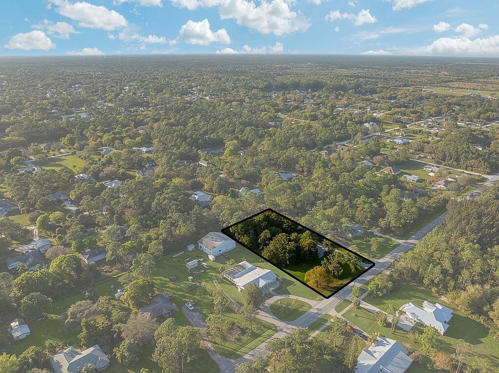 Vero Beach, FL 32967,8395 91st AVE