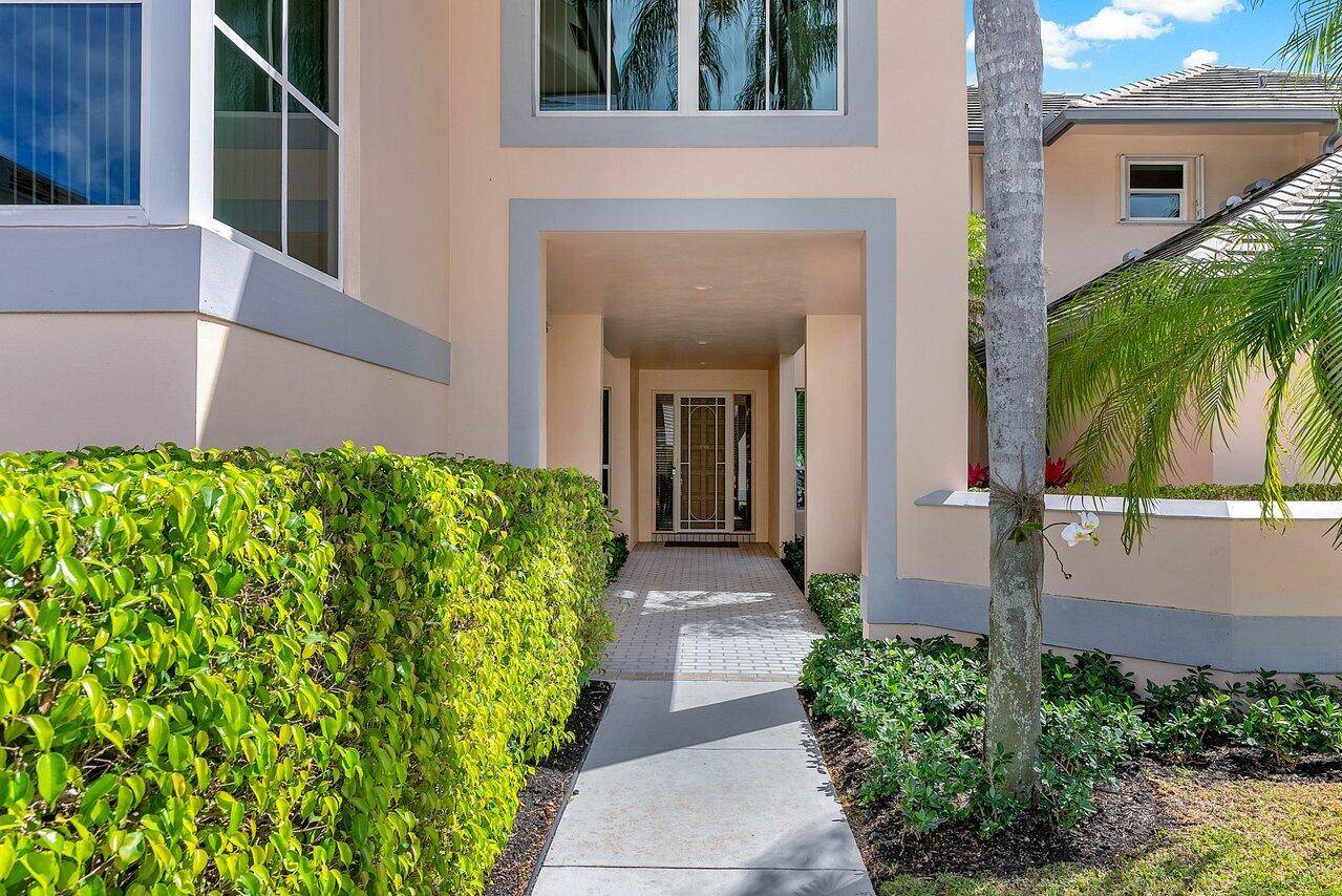 Atlantis, FL 33462,196 Orange Tree DR