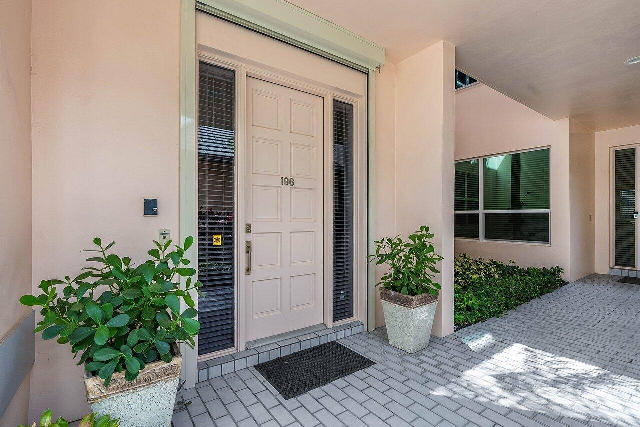 Atlantis, FL 33462,196 Orange Tree DR