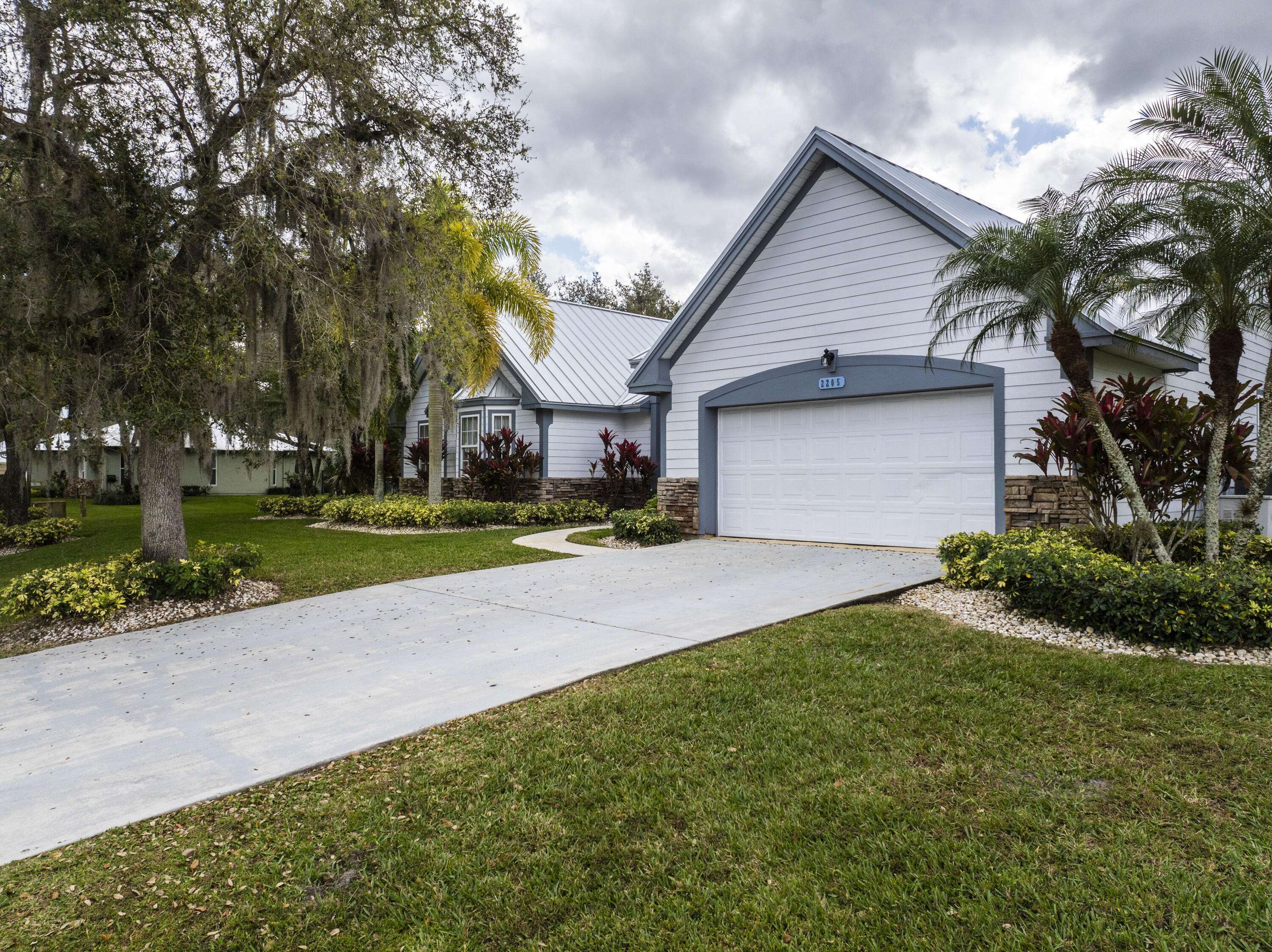 Fort Pierce, FL 34981,2205 Winding Creek LN