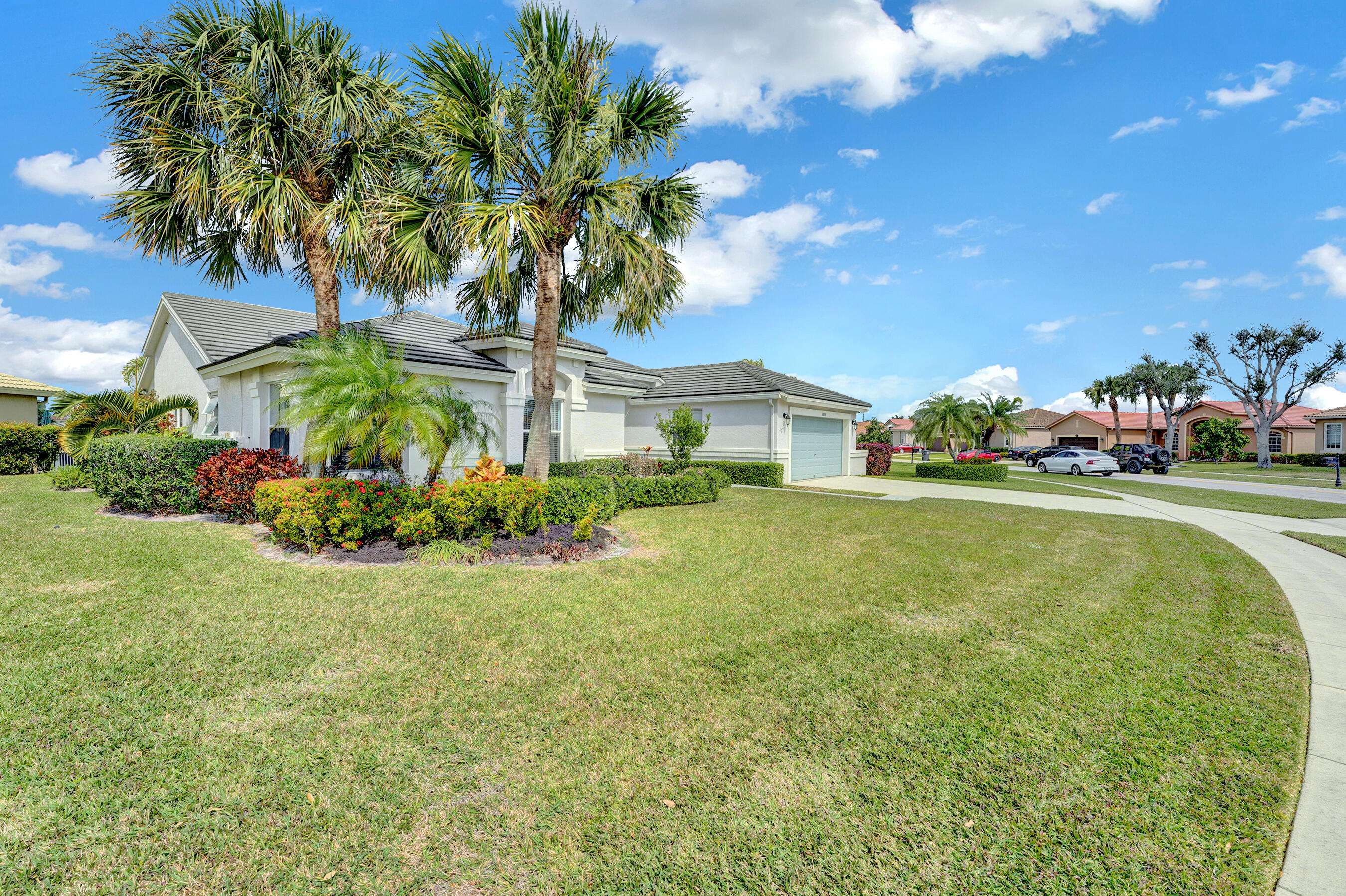 Lake Worth, FL 33467,3833 Cypress Lake DR