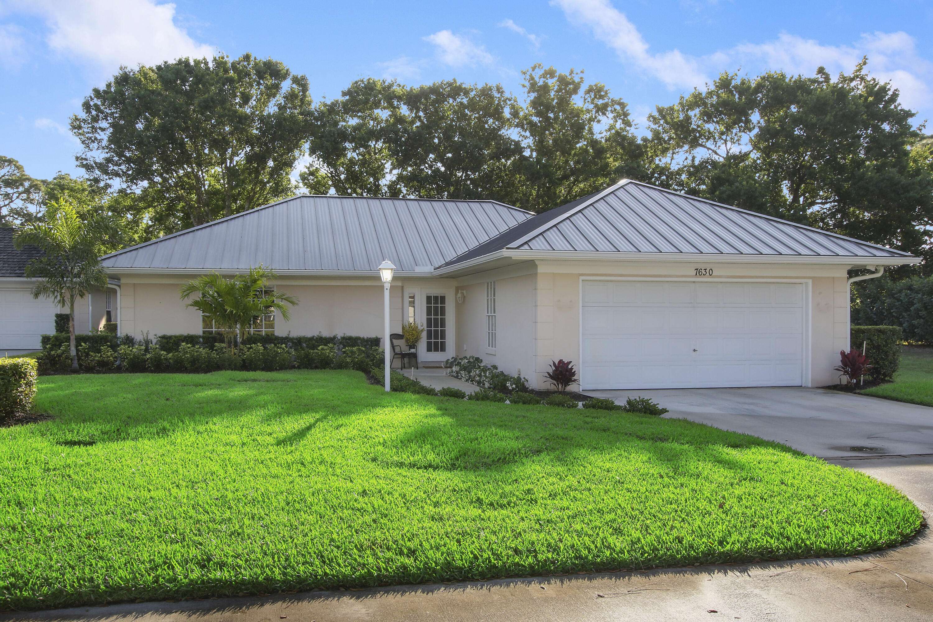 Port Saint Lucie, FL 34986,7630 Mahogany Run CT