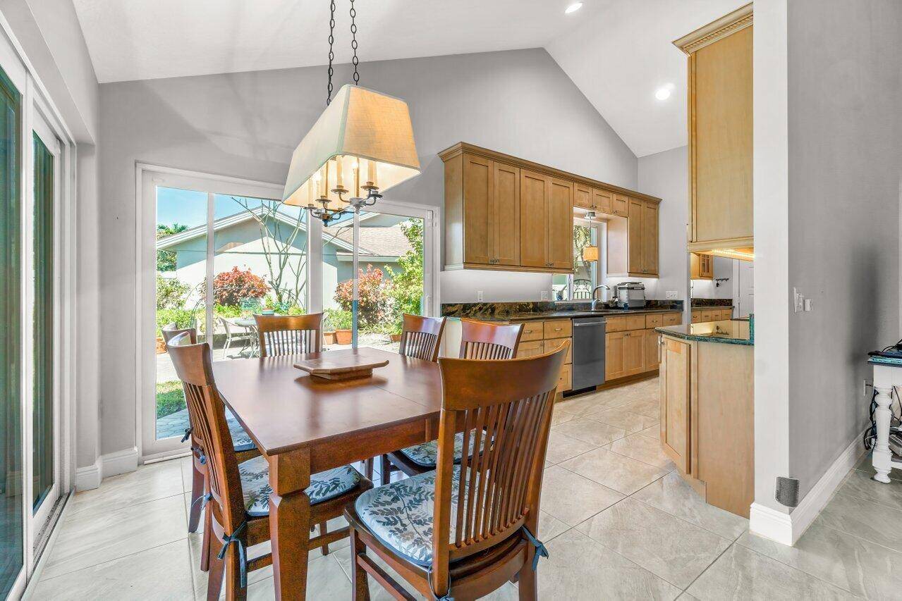 Jupiter, FL 33477,222 Cape Pointe CIR