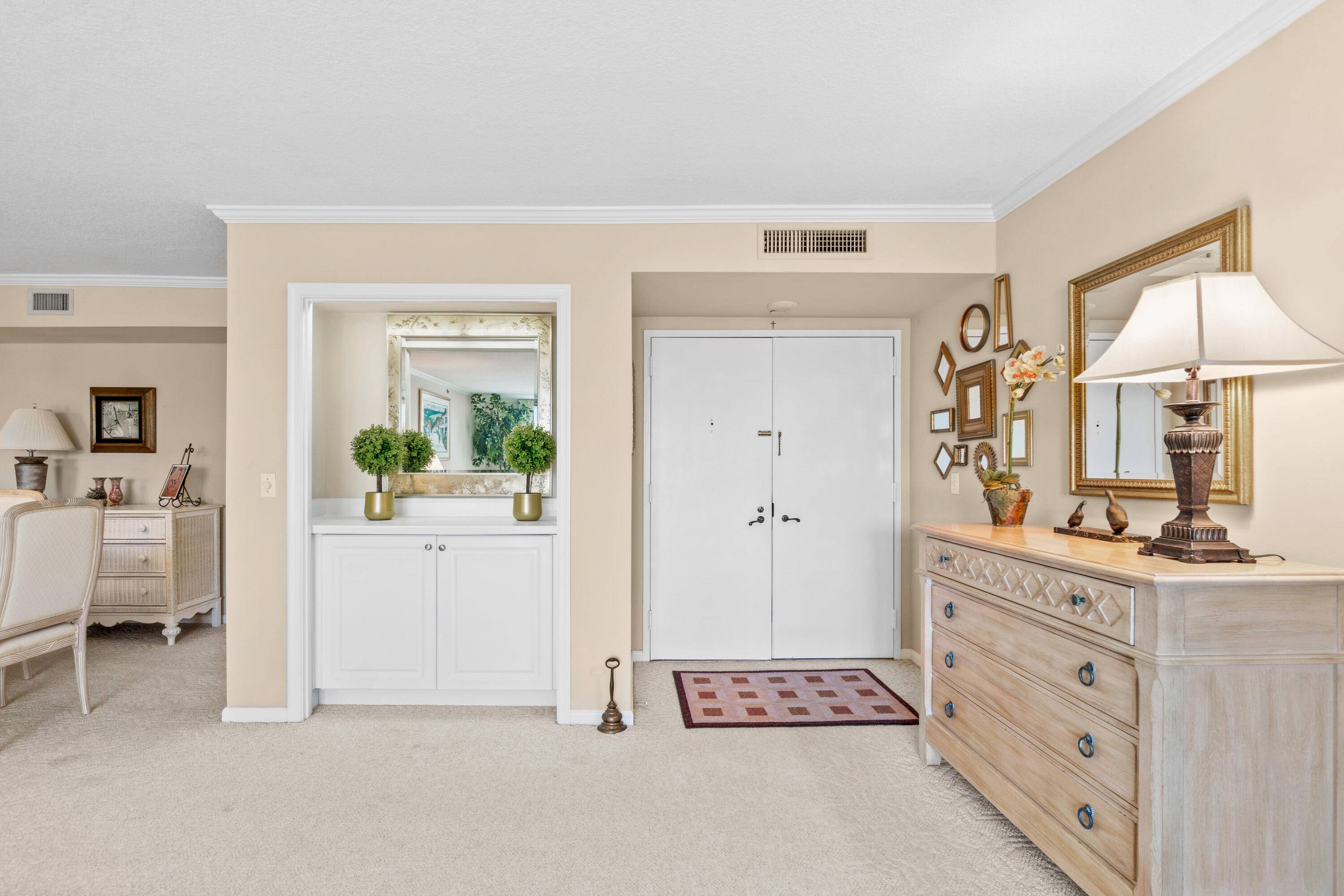 Juno Beach, FL 33408,500 Ocean DR W-2b