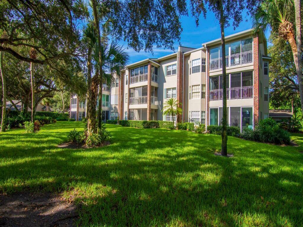 Vero Beach, FL 32963,109 W Park Shores CIR 39