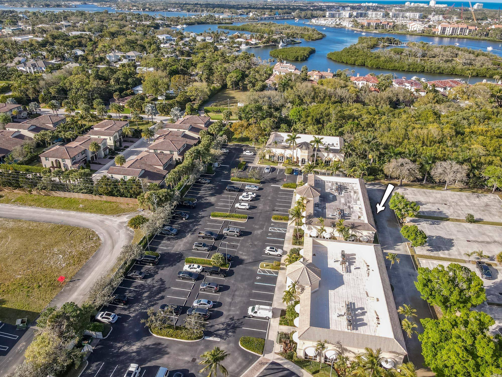 Jupiter, FL 33477,116 Intracoastal Pointe DR 200