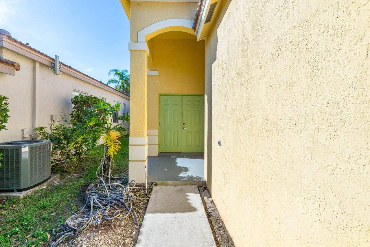 Weston, FL 33327,619 Bald Cypress RD