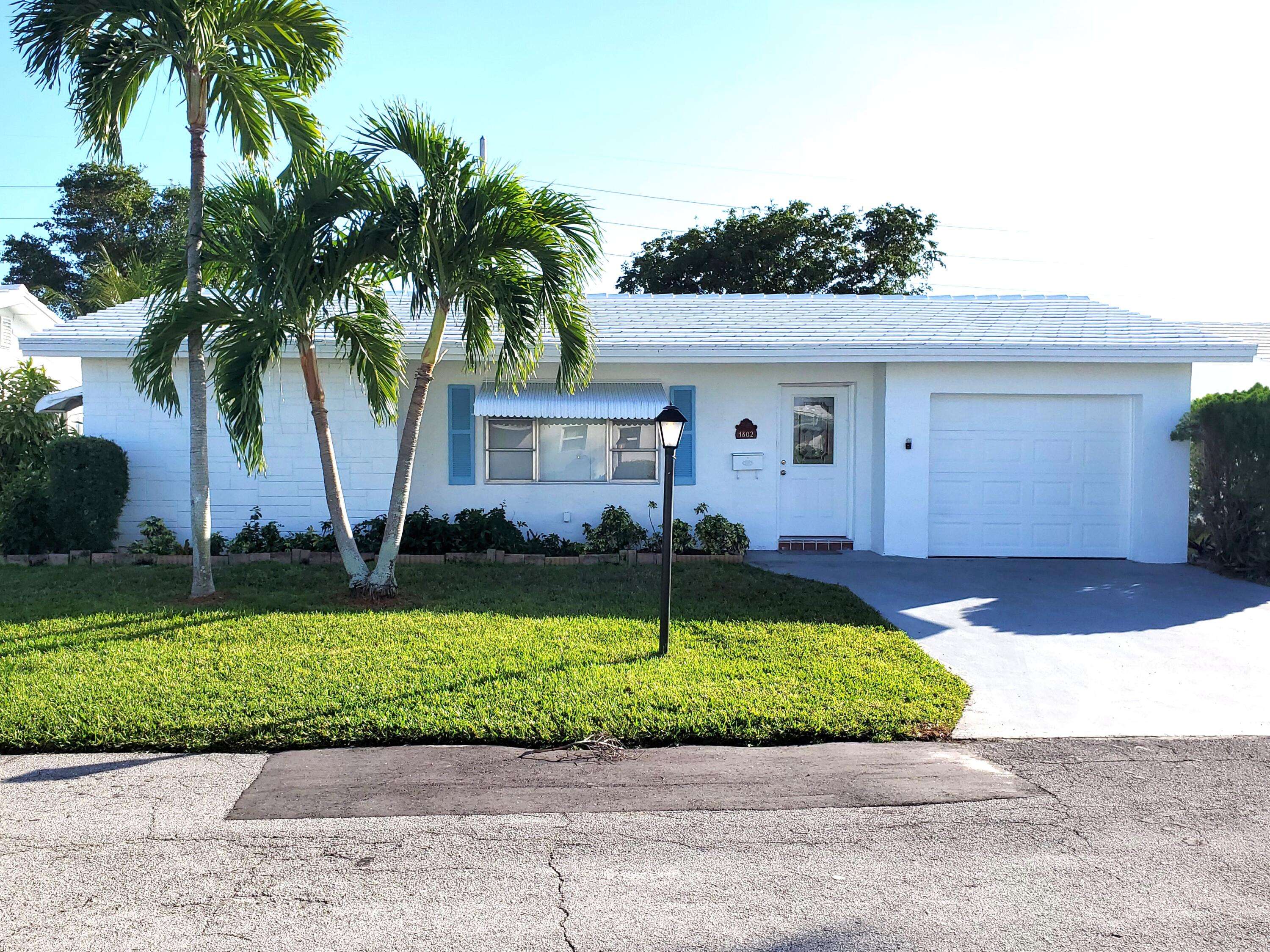 Boynton Beach, FL 33426,1802 SW 14th AVE