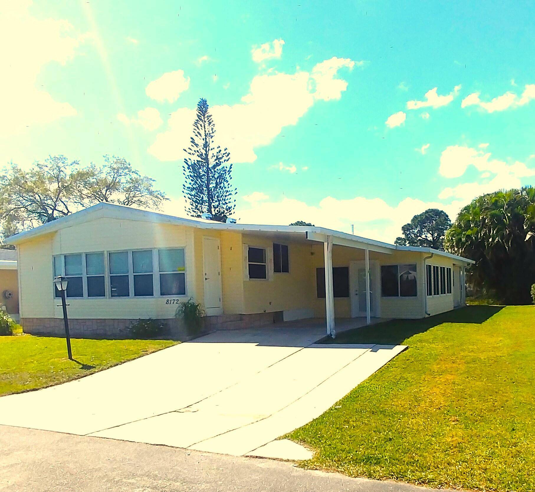 Port Saint Lucie, FL 34952,8172 Buckthorn CIR