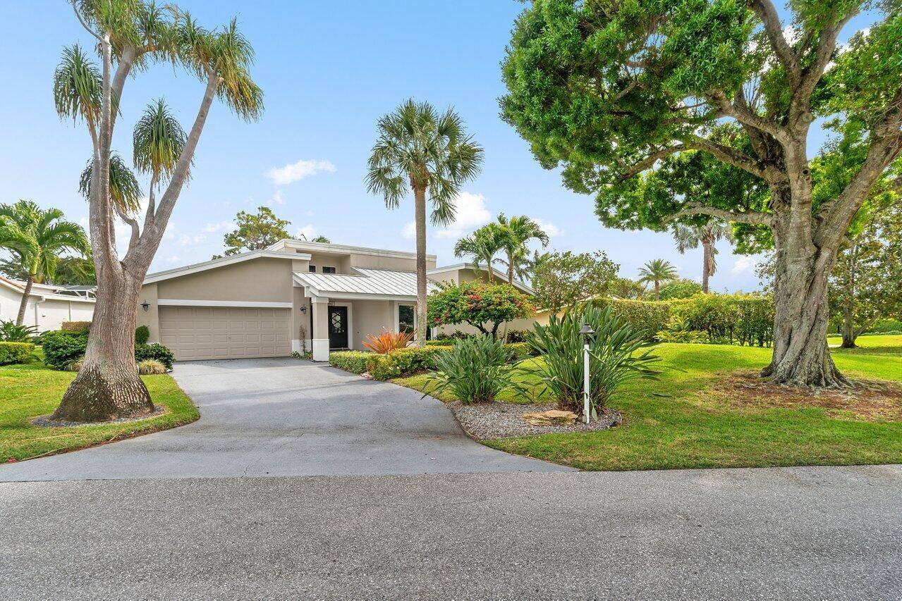 Delray Beach, FL 33445,665 E Lakewoode CIR