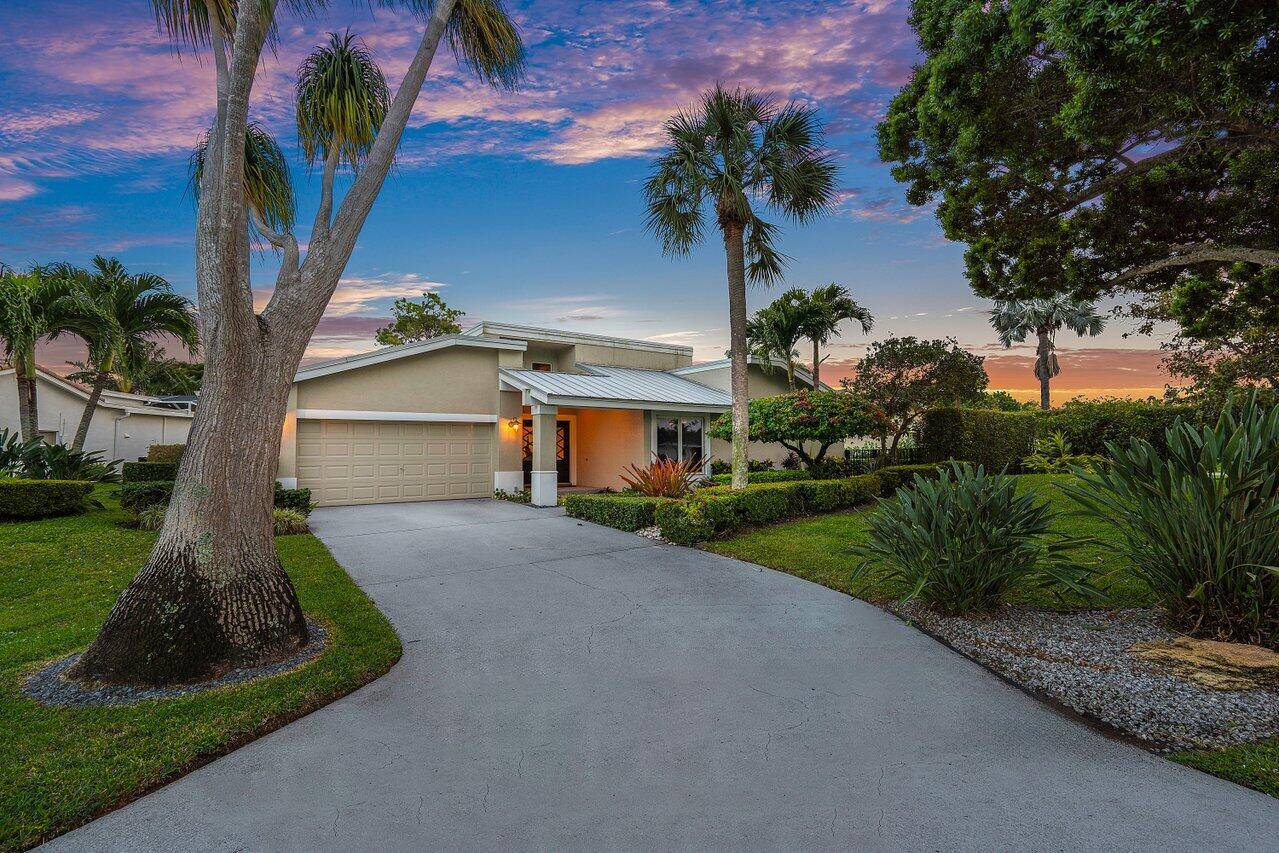 Delray Beach, FL 33445,665 E Lakewoode CIR