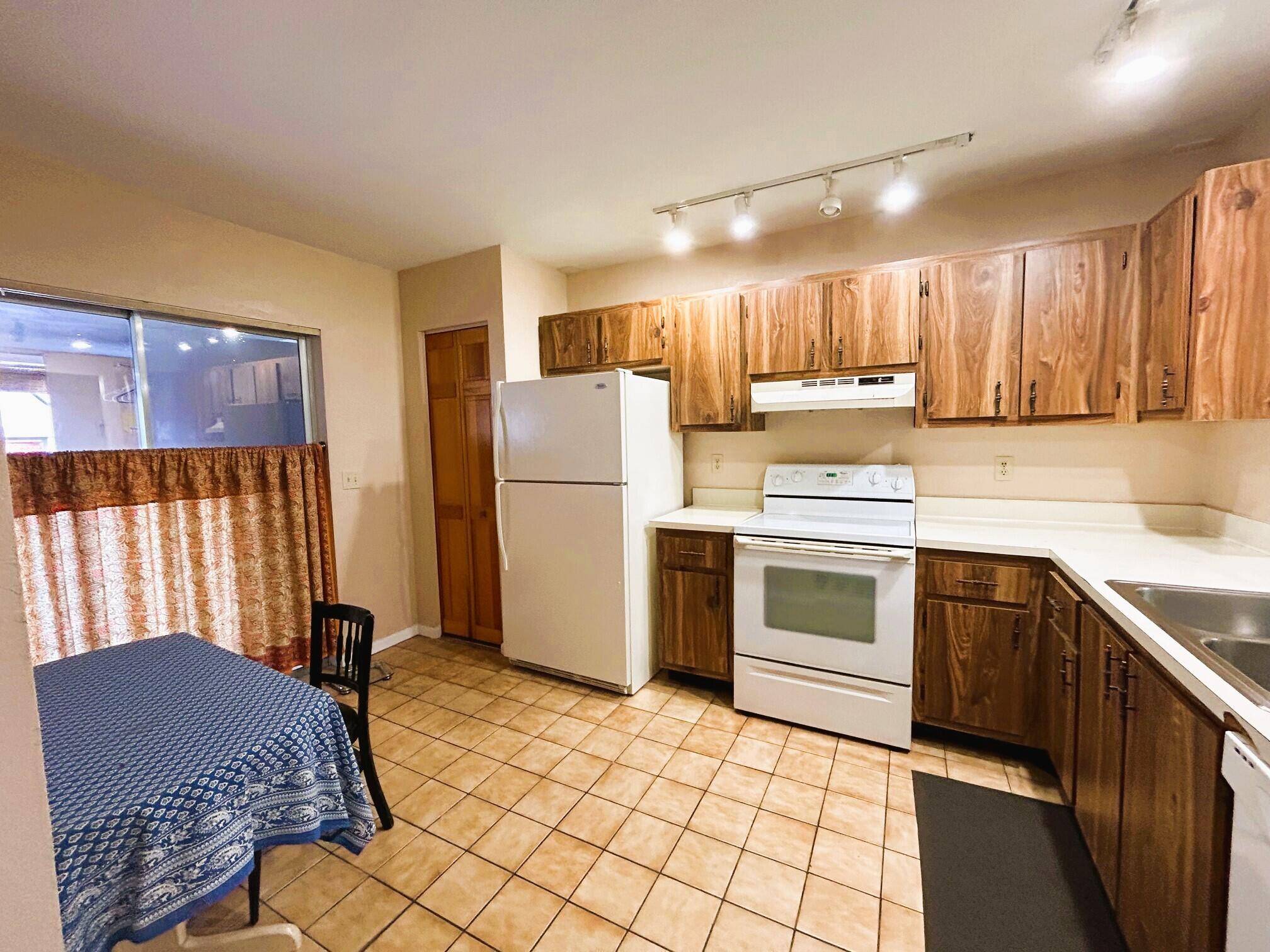 Lake Worth, FL 33467,4180 Lucerne Villas LN