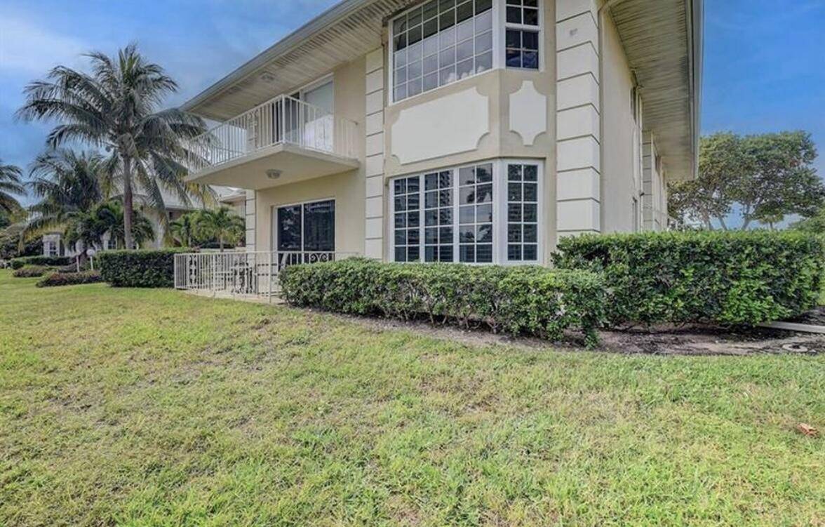 Boca Raton, FL 33432,1299 S Ocean BLVD L5