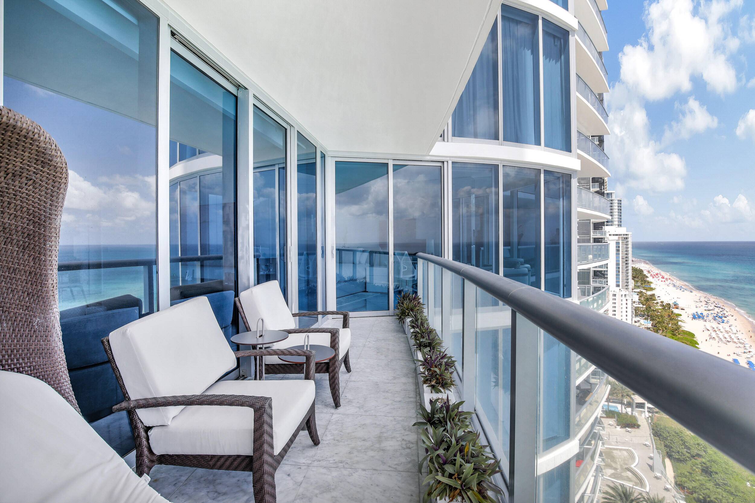 Sunny Isles Beach, FL 33160,17001 Collins AVE 2504