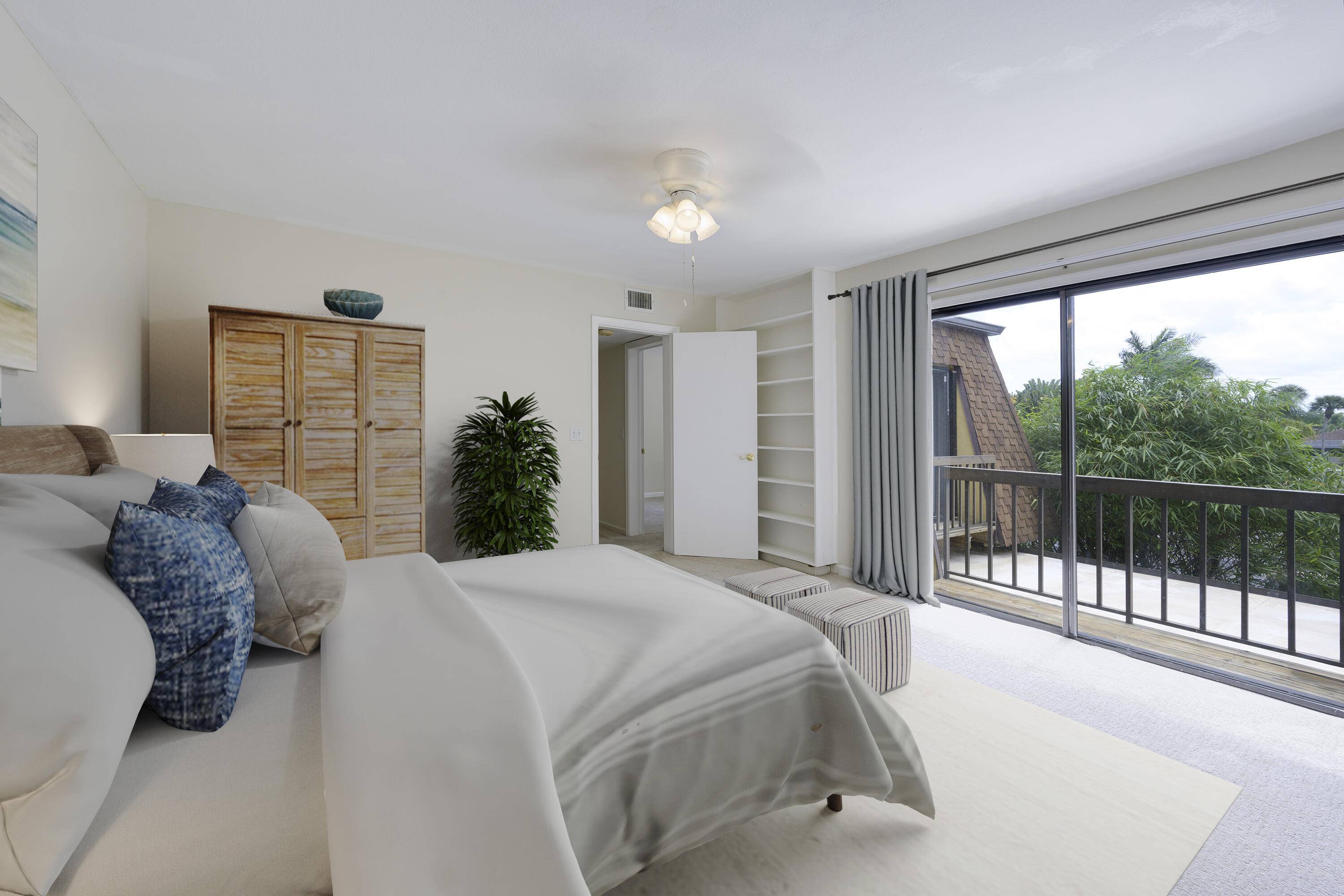 Jupiter, FL 33458,110 N Delaware BLVD 18d