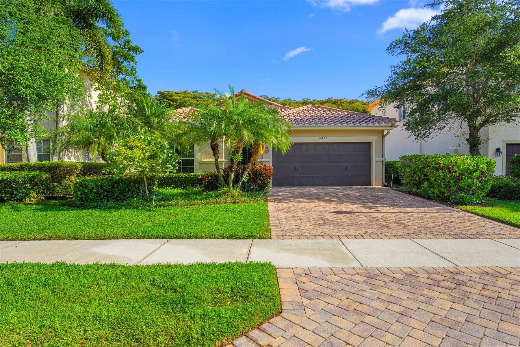 Wellington, FL 33414,10729 Willow Oak CT