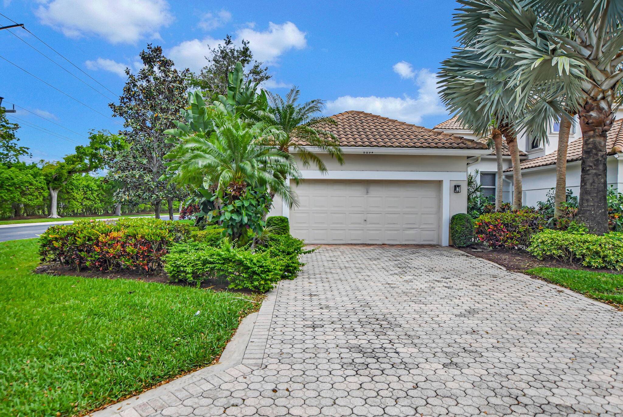 Boca Raton, FL 33496,6694 NW 26th WAY