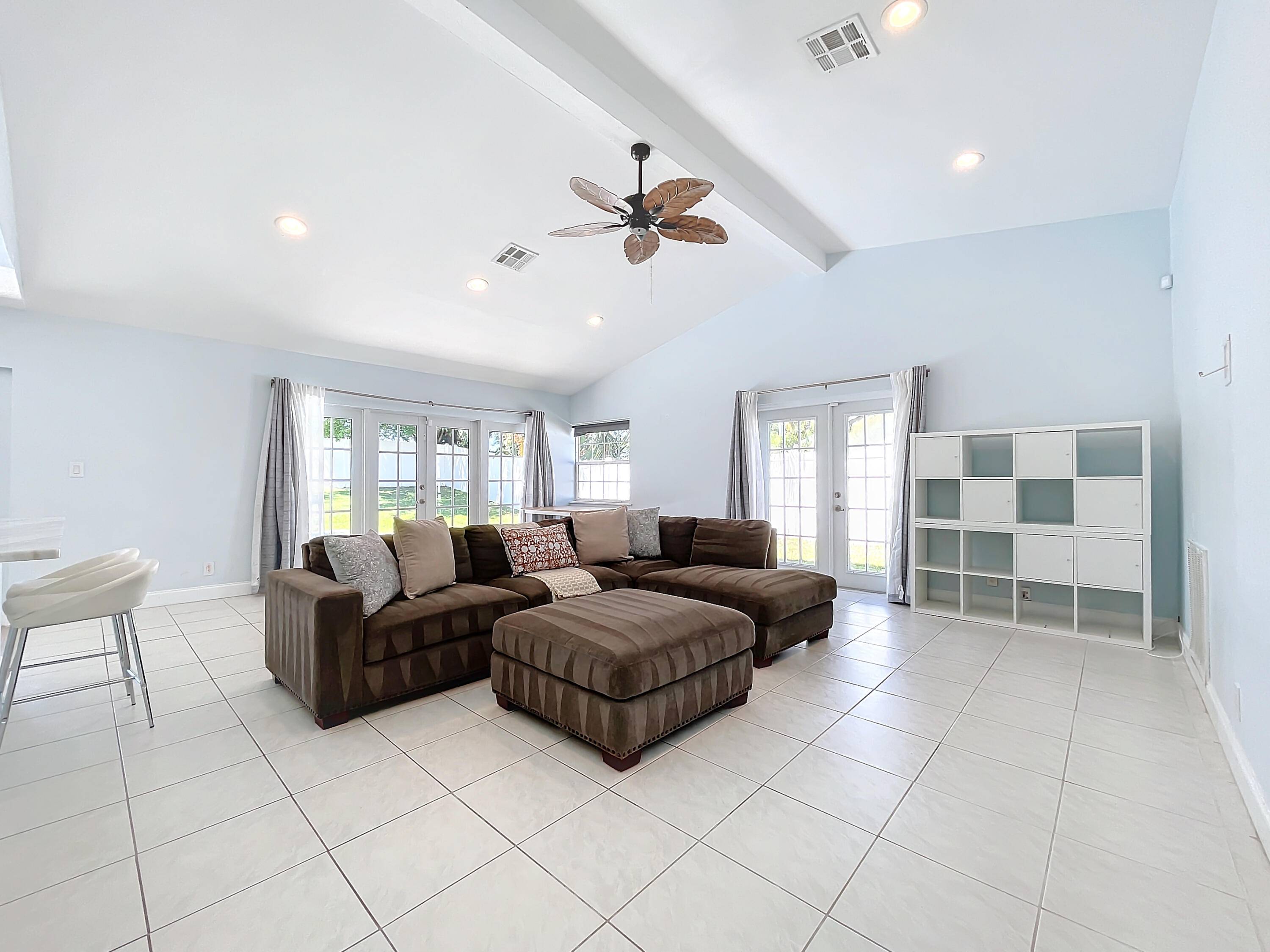 Boca Raton, FL 33433,21227 Escondido WAY