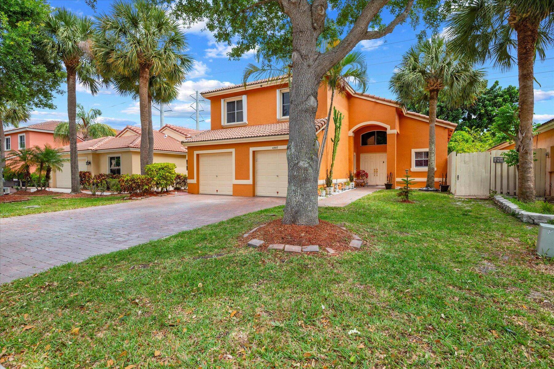 West Palm Beach, FL 33409,4307 Onega CIR