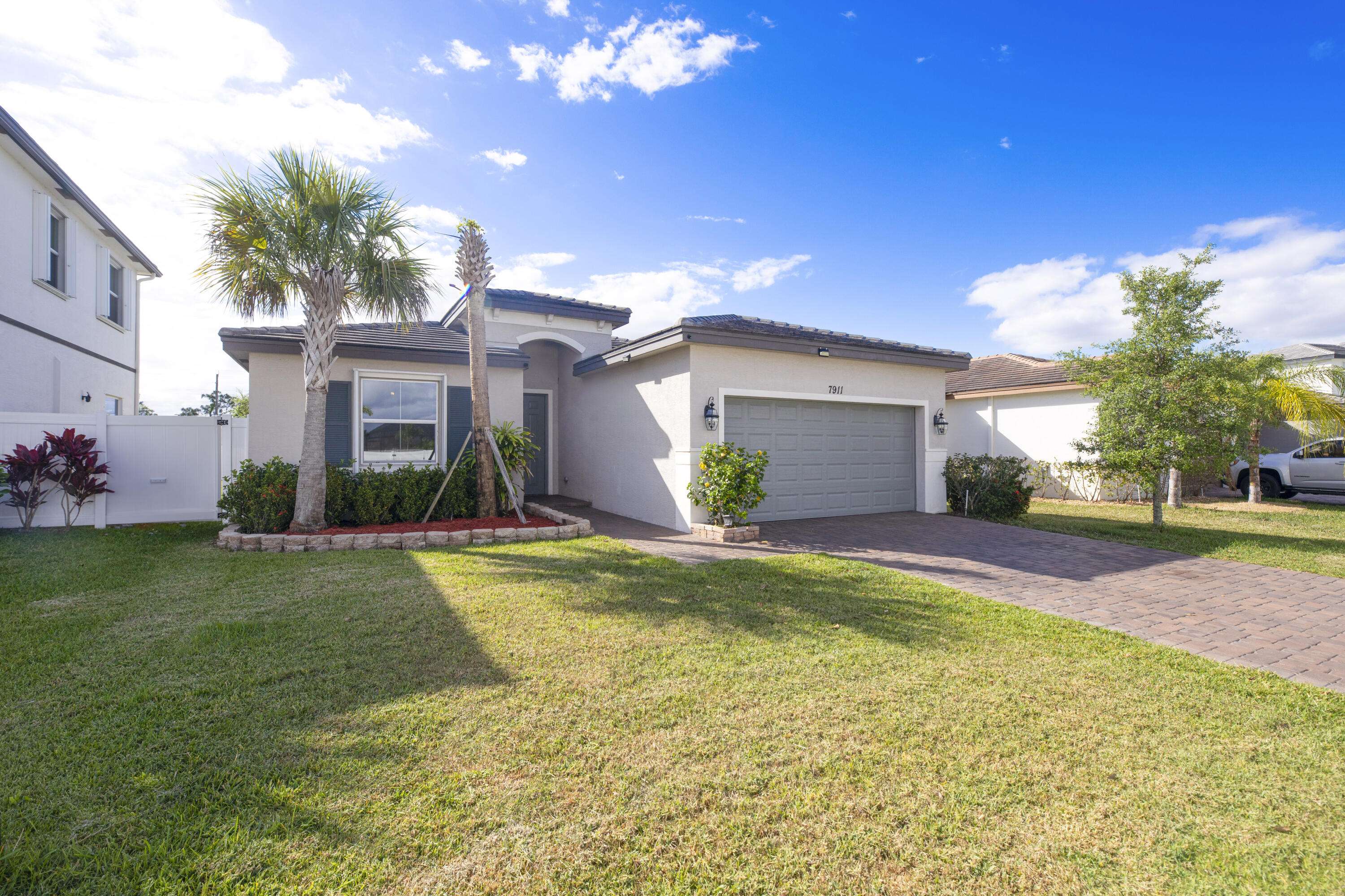 Port Saint Lucie, FL 34987,7911 NW Greenbank CIR