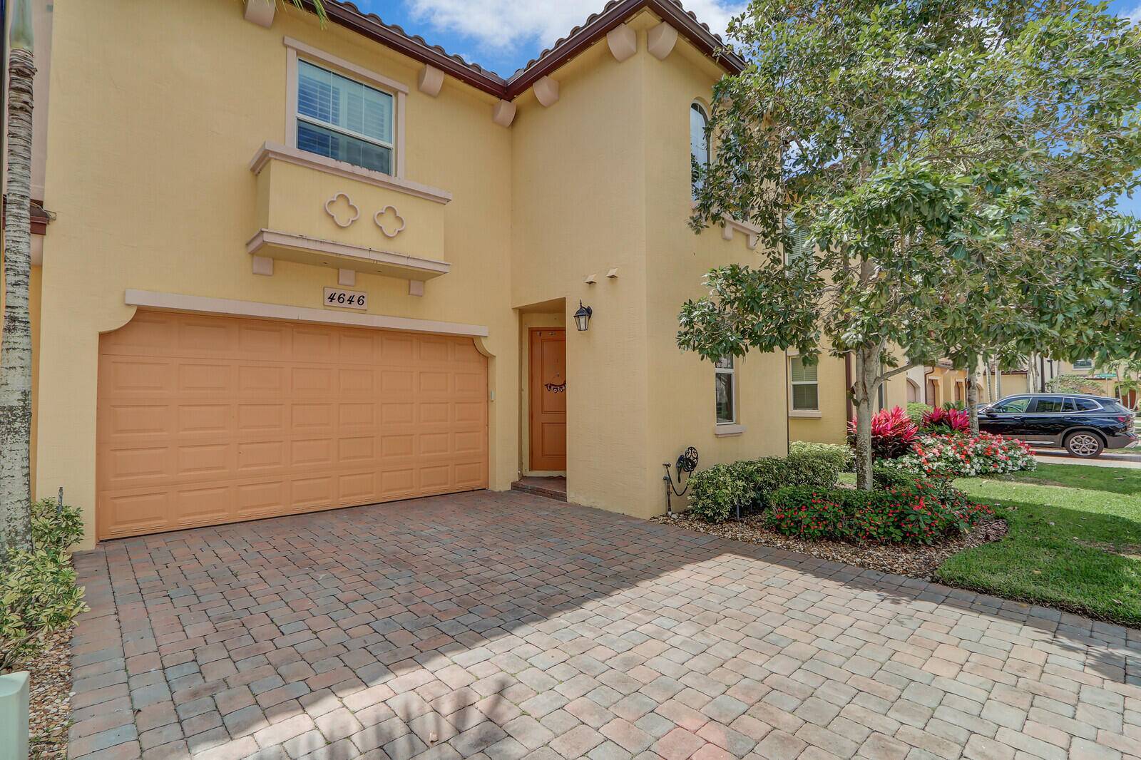 Palm Beach Gardens, FL 33418,4646 Mediterranean CIR