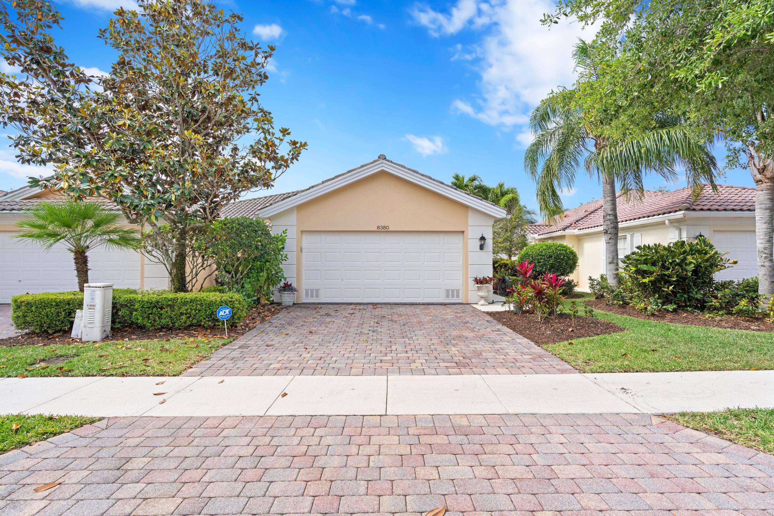 Wellington, FL 33414,8380 Saint Johns CT