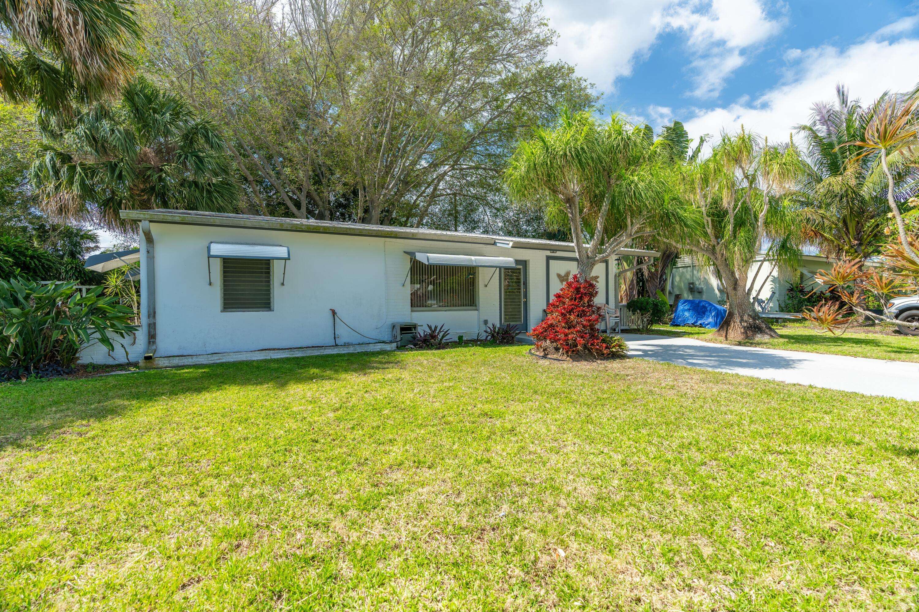 Jensen Beach, FL 34957,2556 NE Letitia ST