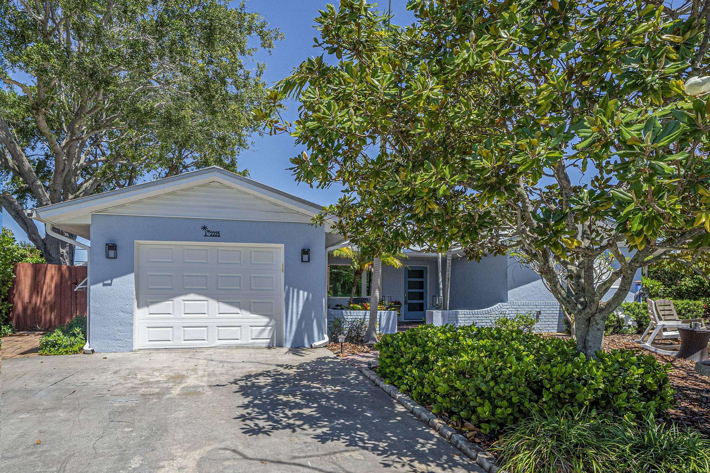 Jensen Beach, FL 34957,2325 NE 19th CT