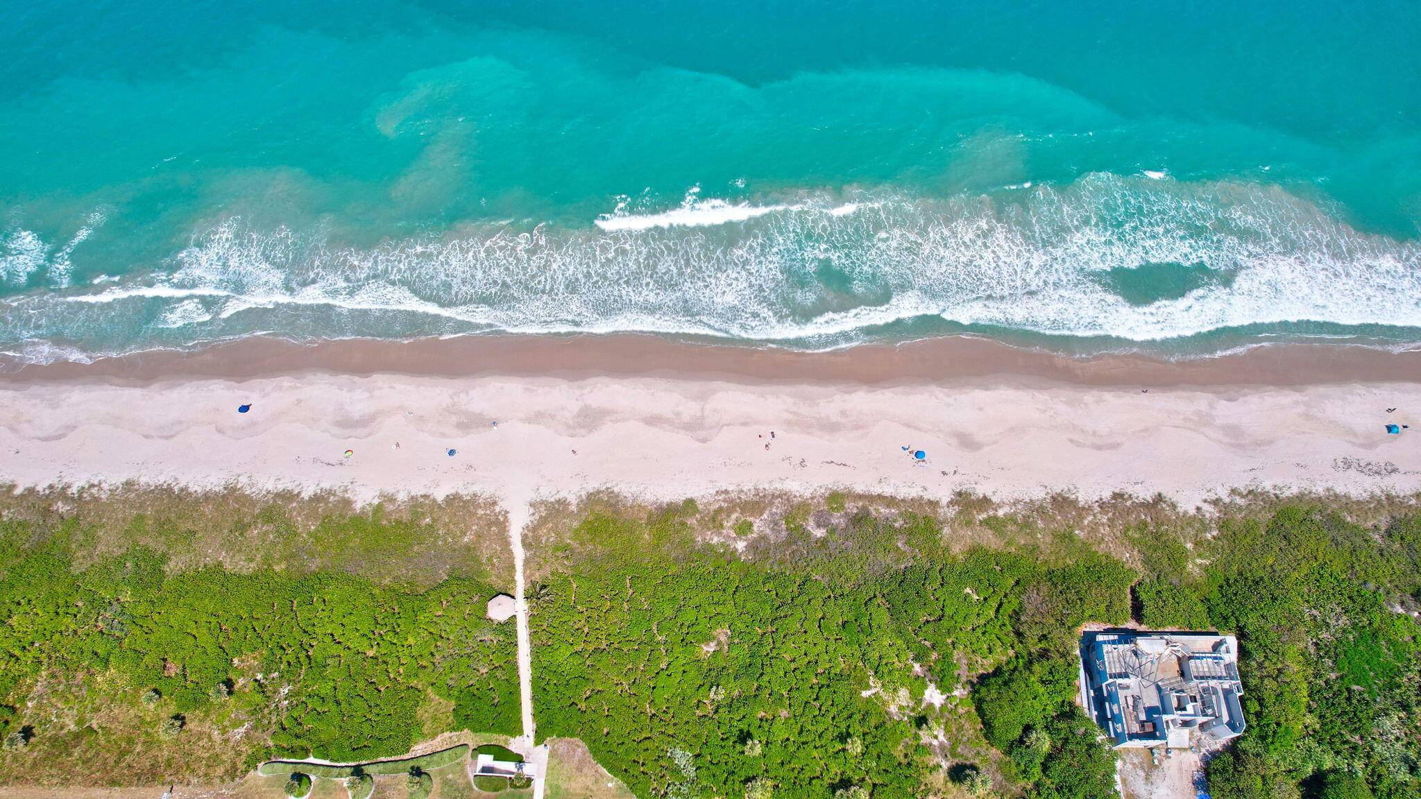 Hutchinson Island, FL 34949,5055 N Highway A1a 605