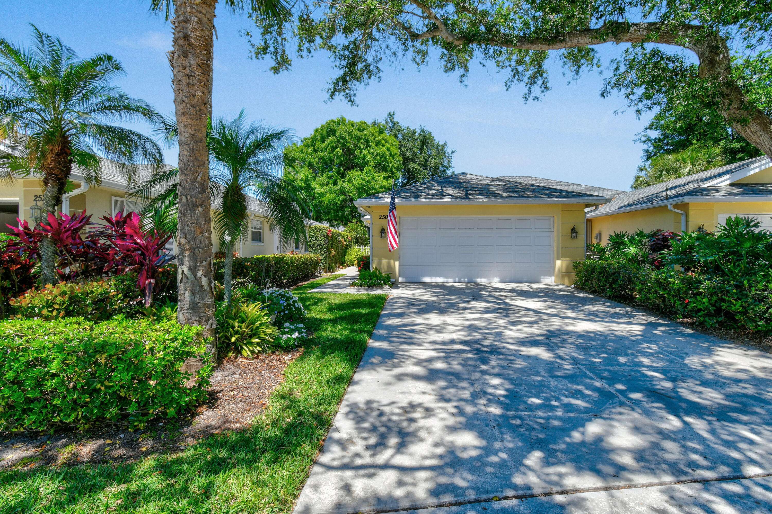 Jupiter, FL 33458,250 Brier CIR