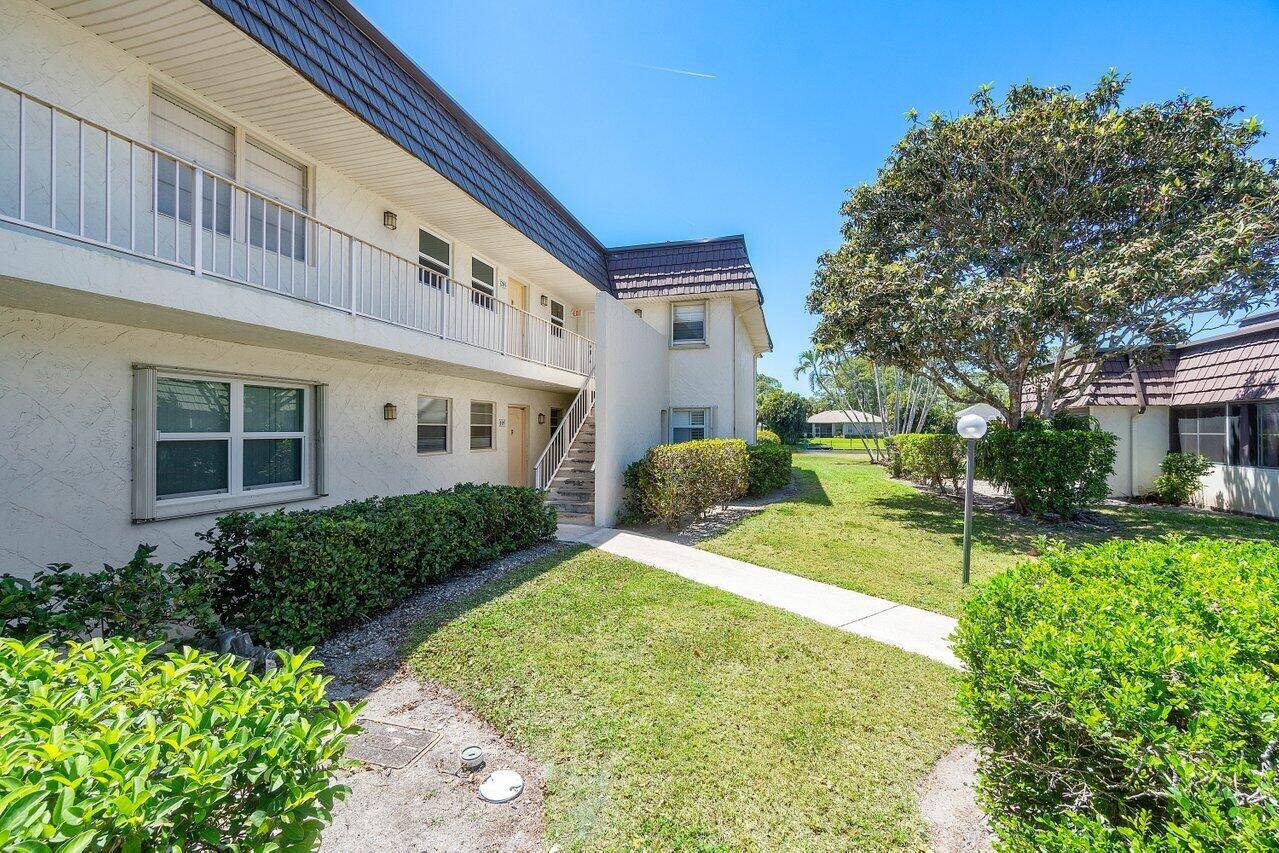 Royal Palm Beach, FL 33411,12003 Poinciana BLVD 205