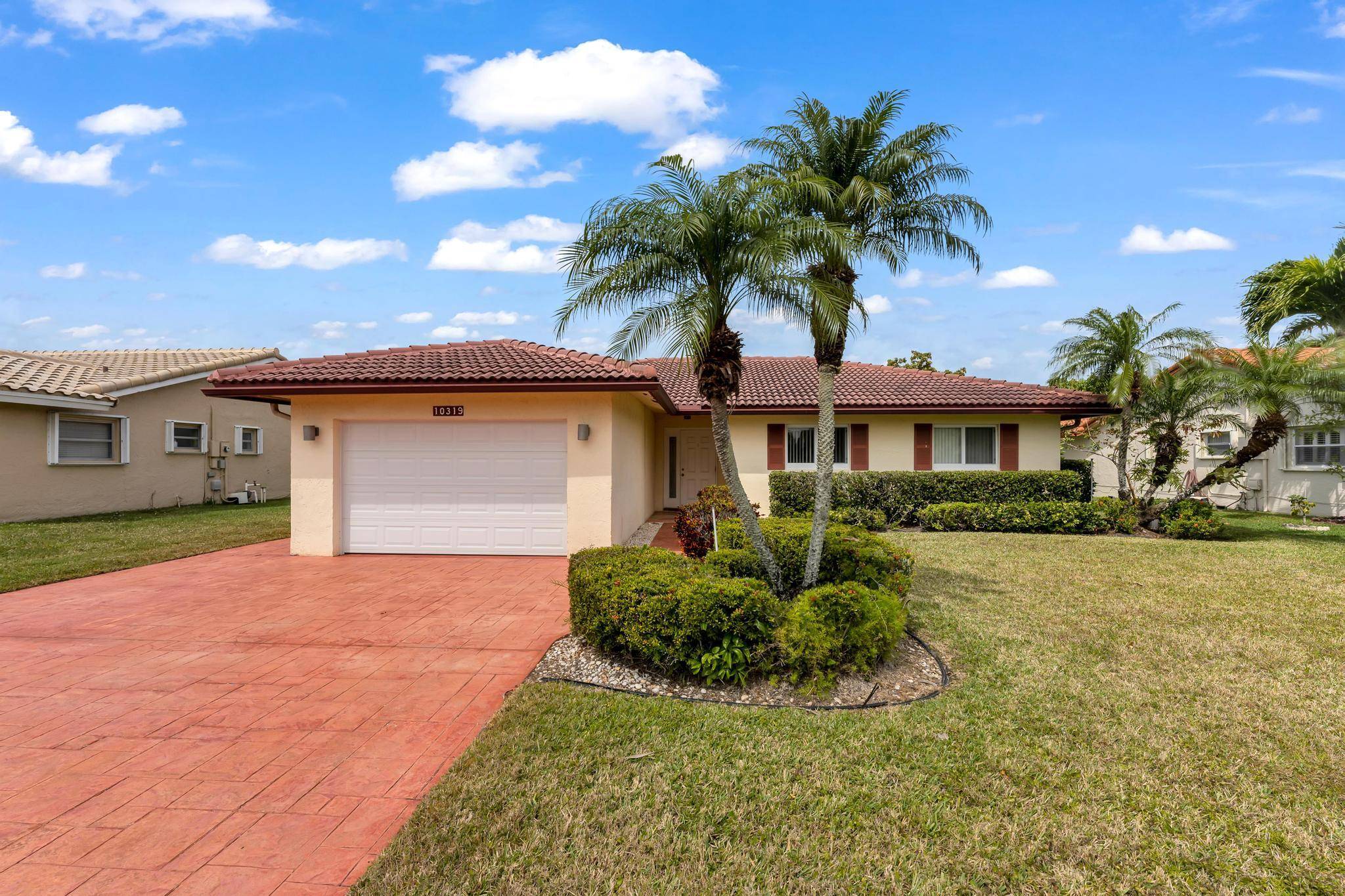 Tamarac, FL 33321,10319 NW 70th CT