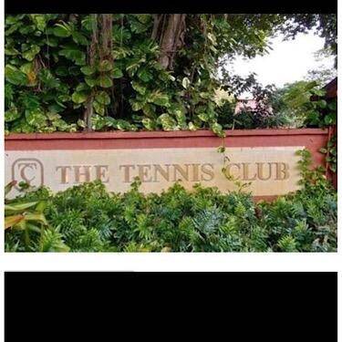 Fort Lauderdale, FL 33311,630 Tennis Club DR 206