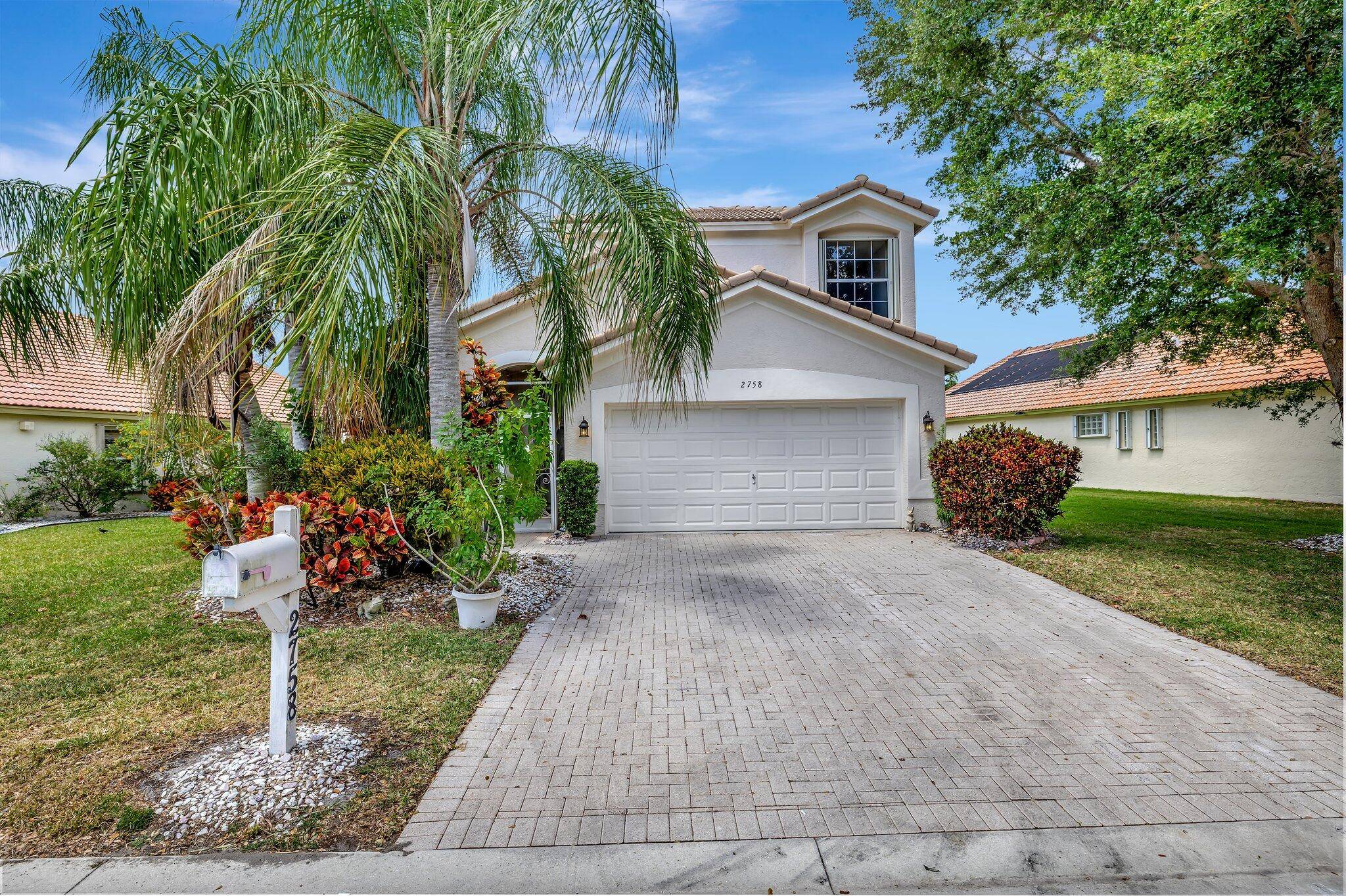 Greenacres, FL 33413,2758 Pointe CIR