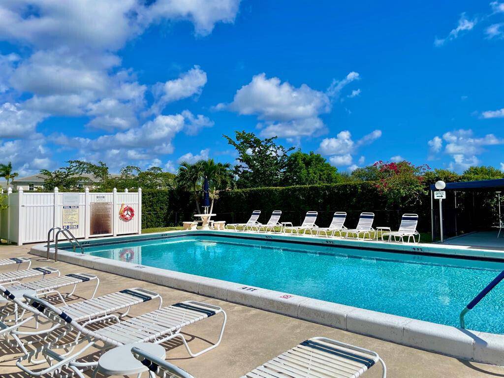 Coral Springs, FL 33065,3575 Broken Woods DR 103