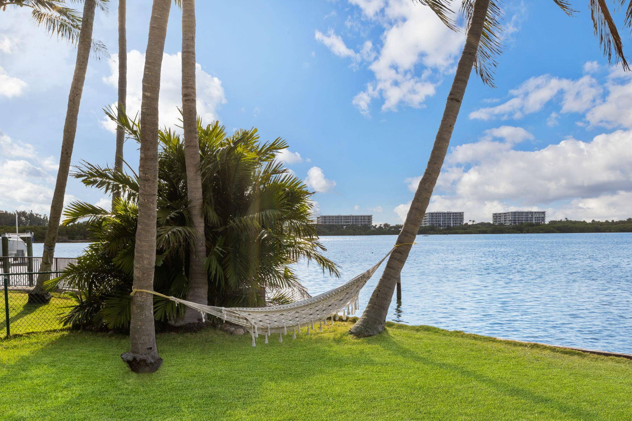 West Palm Beach, FL 33405,8026 Flagler CT