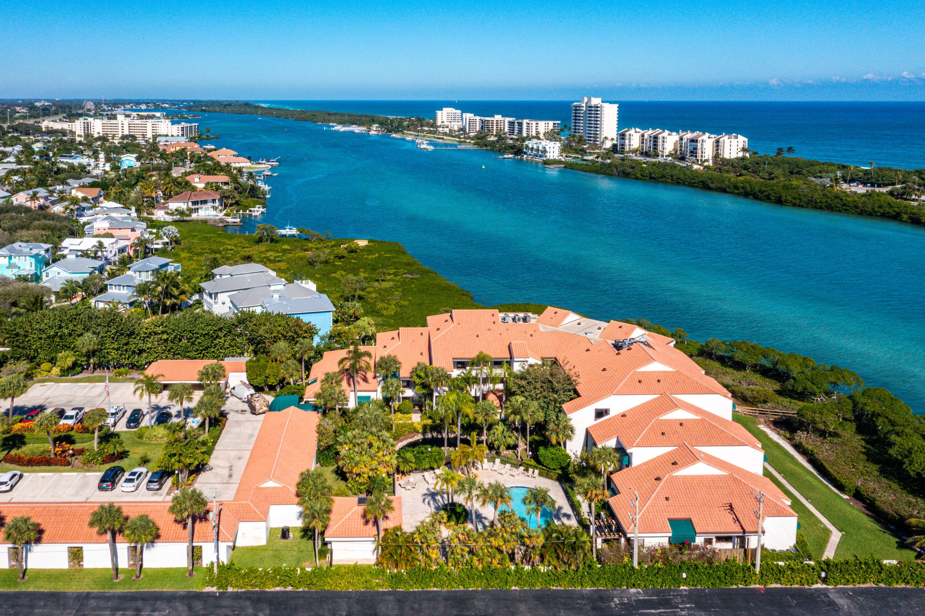 Tequesta, FL 33469,200 Waterway RD 204