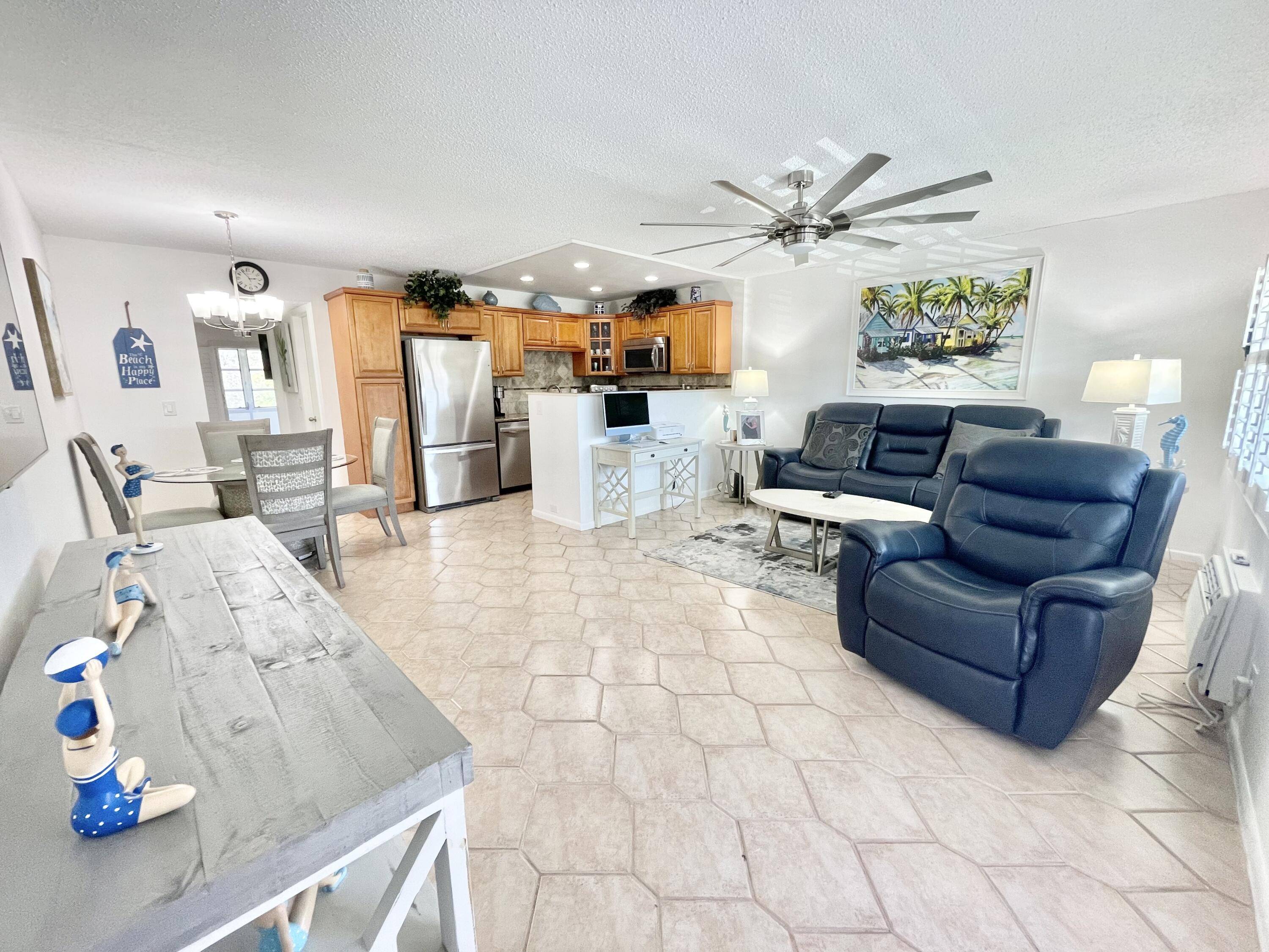 Deerfield Beach, FL 33442,188 Upminster I