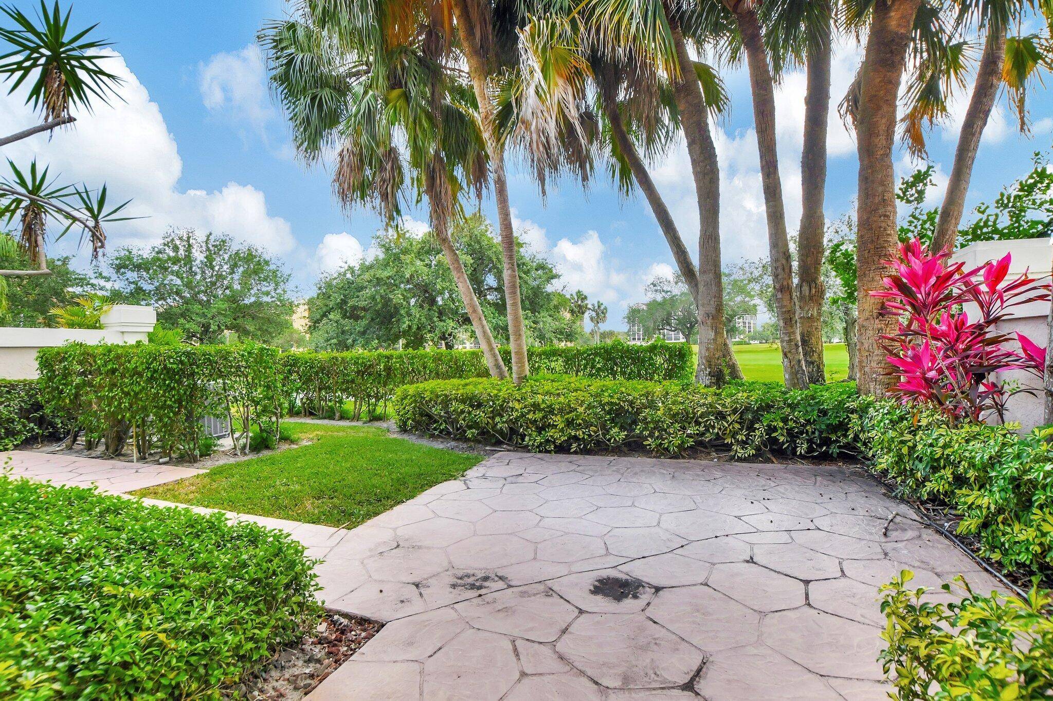 Boca Raton, FL 33433,22824 El Dorado DR