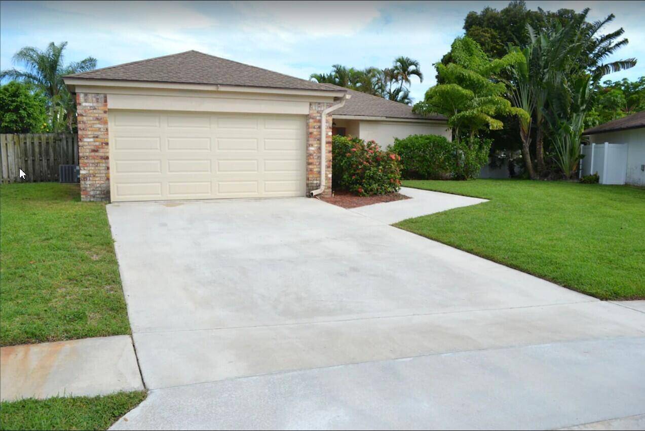 Jupiter, FL 33458,169 Arrowhead CIR