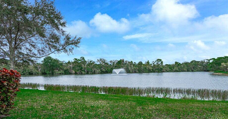 Palm Beach Gardens, FL 33418,516 5th TER