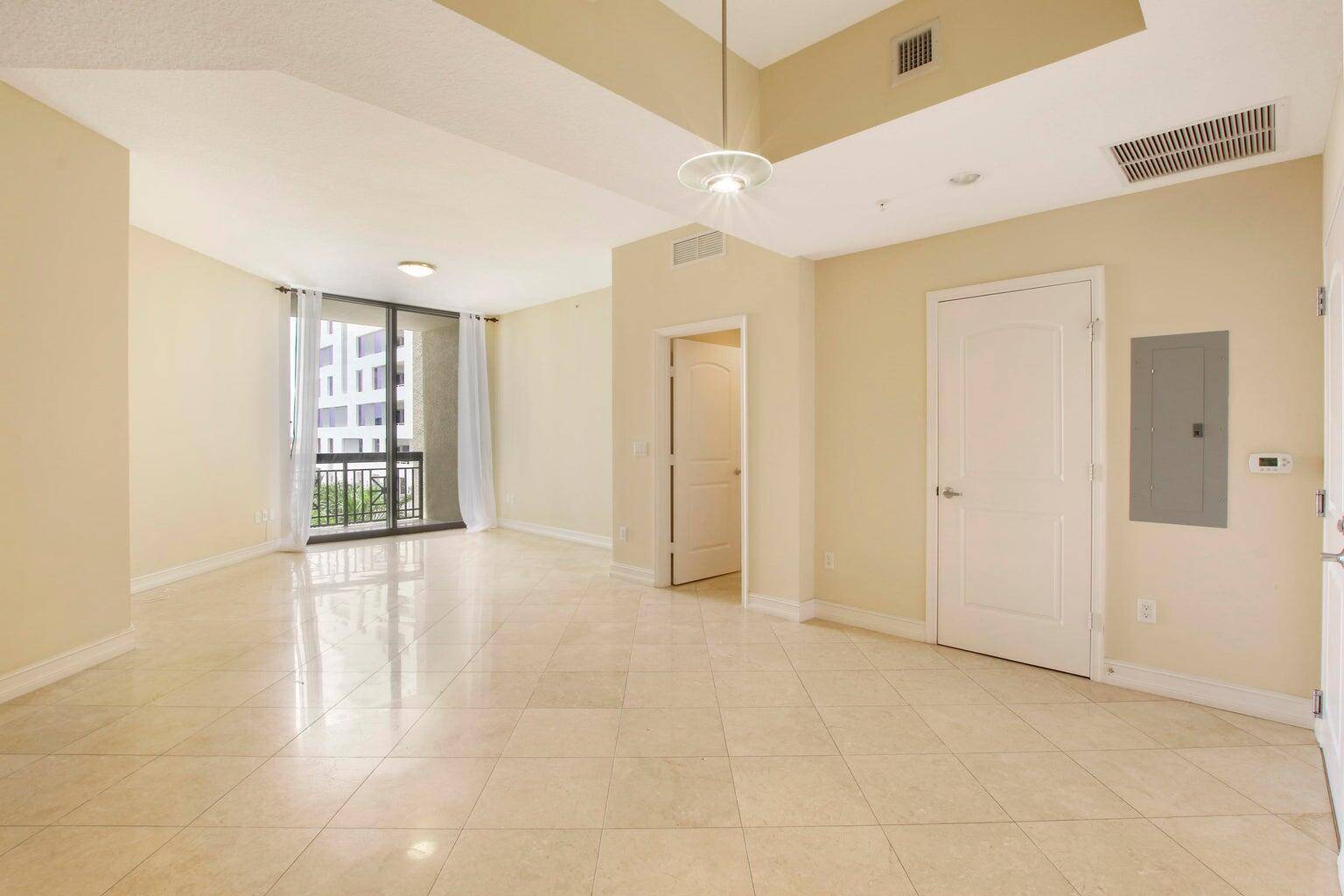 West Palm Beach, FL 33401,701 S Olive AVE 626