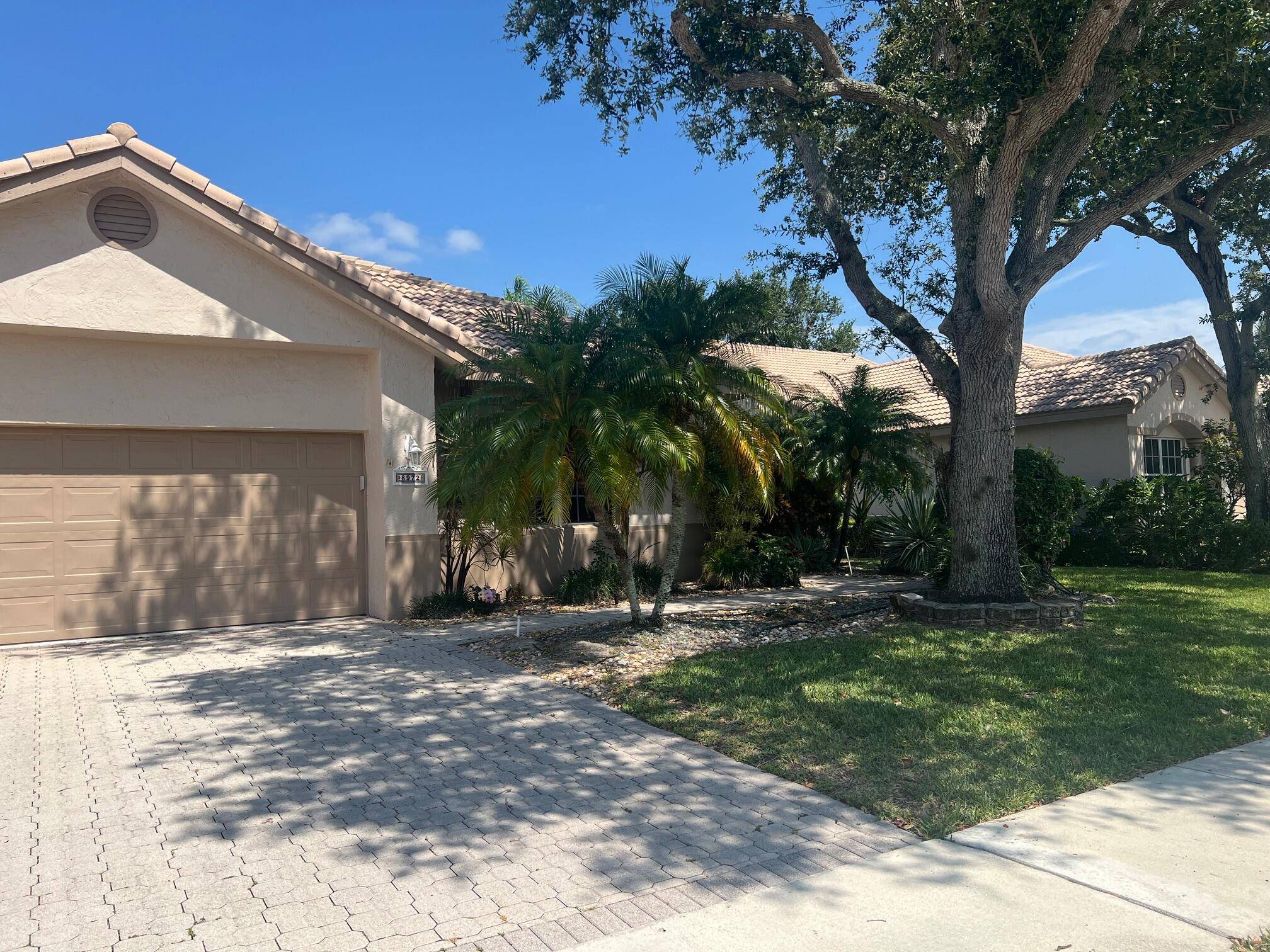 Boynton Beach, FL 33472,8972 Shoal Creek LN