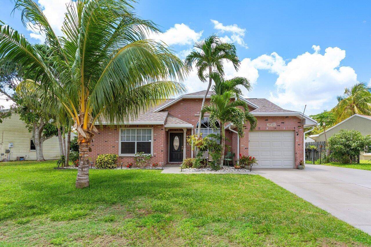 Boynton Beach, FL 33472,5565 Pebble Brook LN