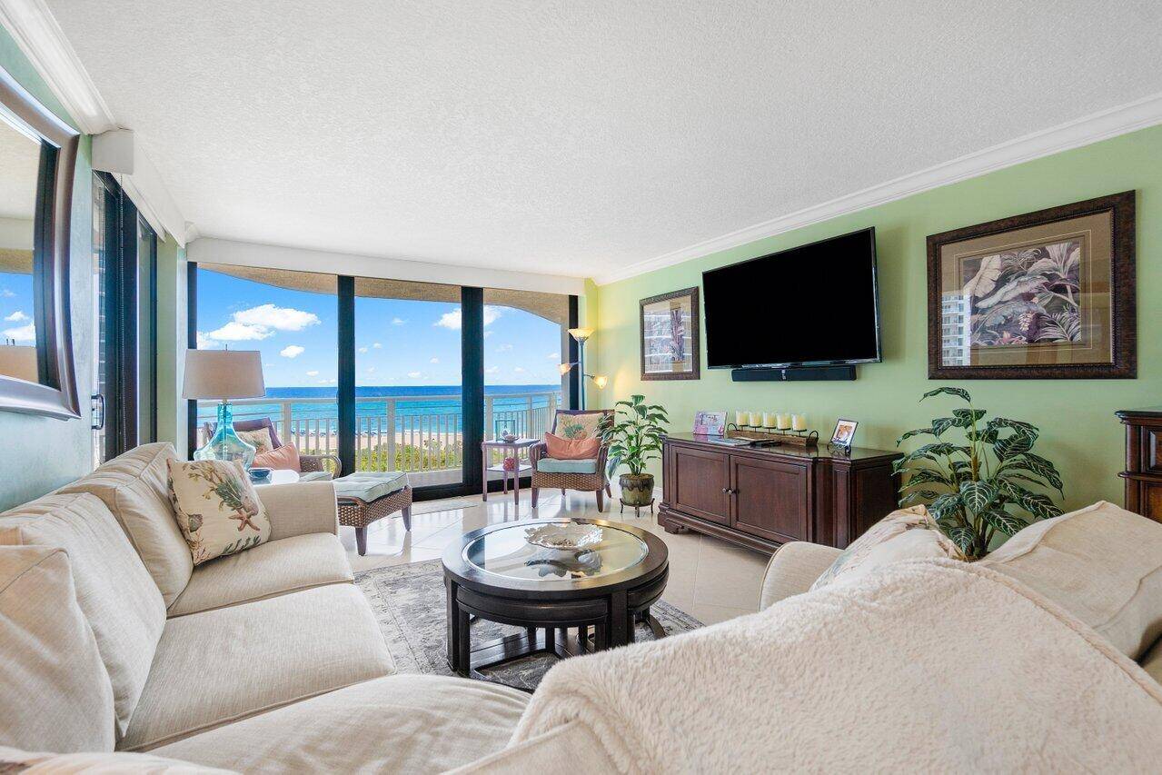 Riviera Beach, FL 33404,3000 N Ocean DR 8a