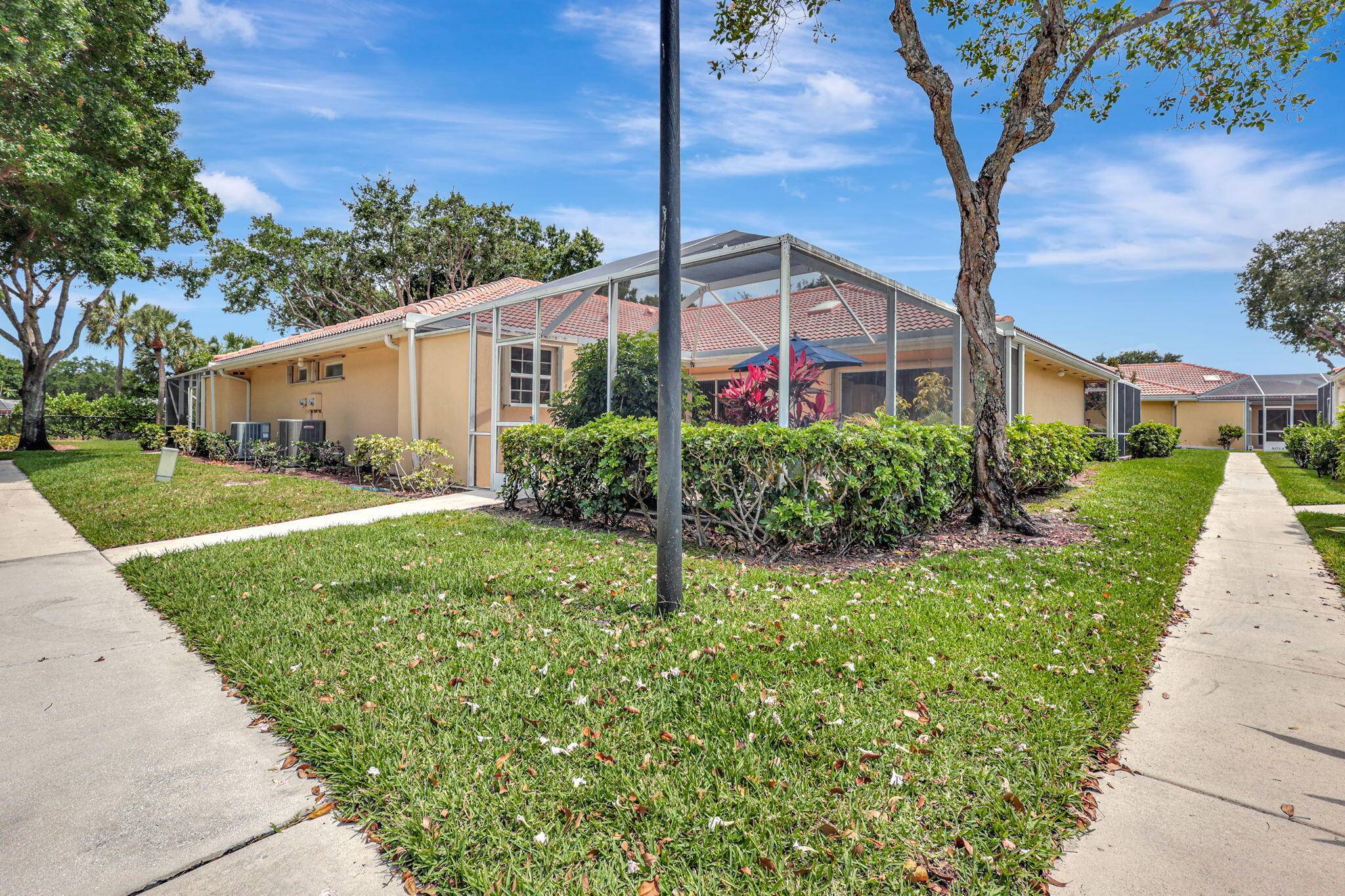 Palm Beach Gardens, FL 33403,9181 Sun Terrace CIR A